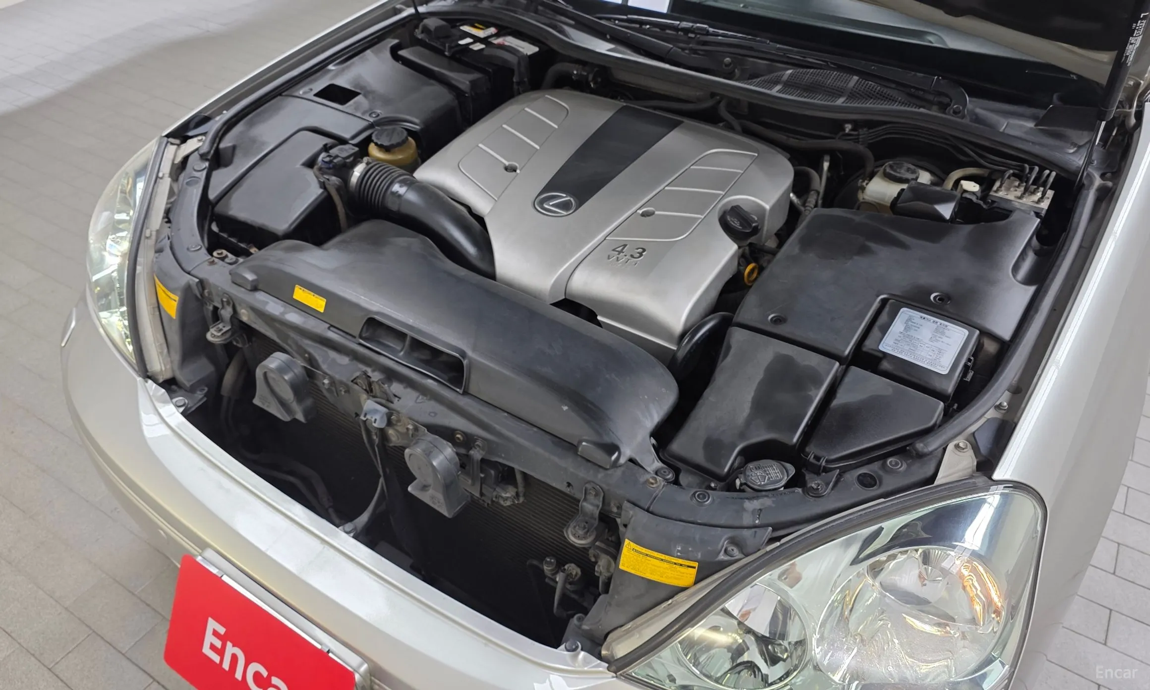 Lexus LS430 превью 6