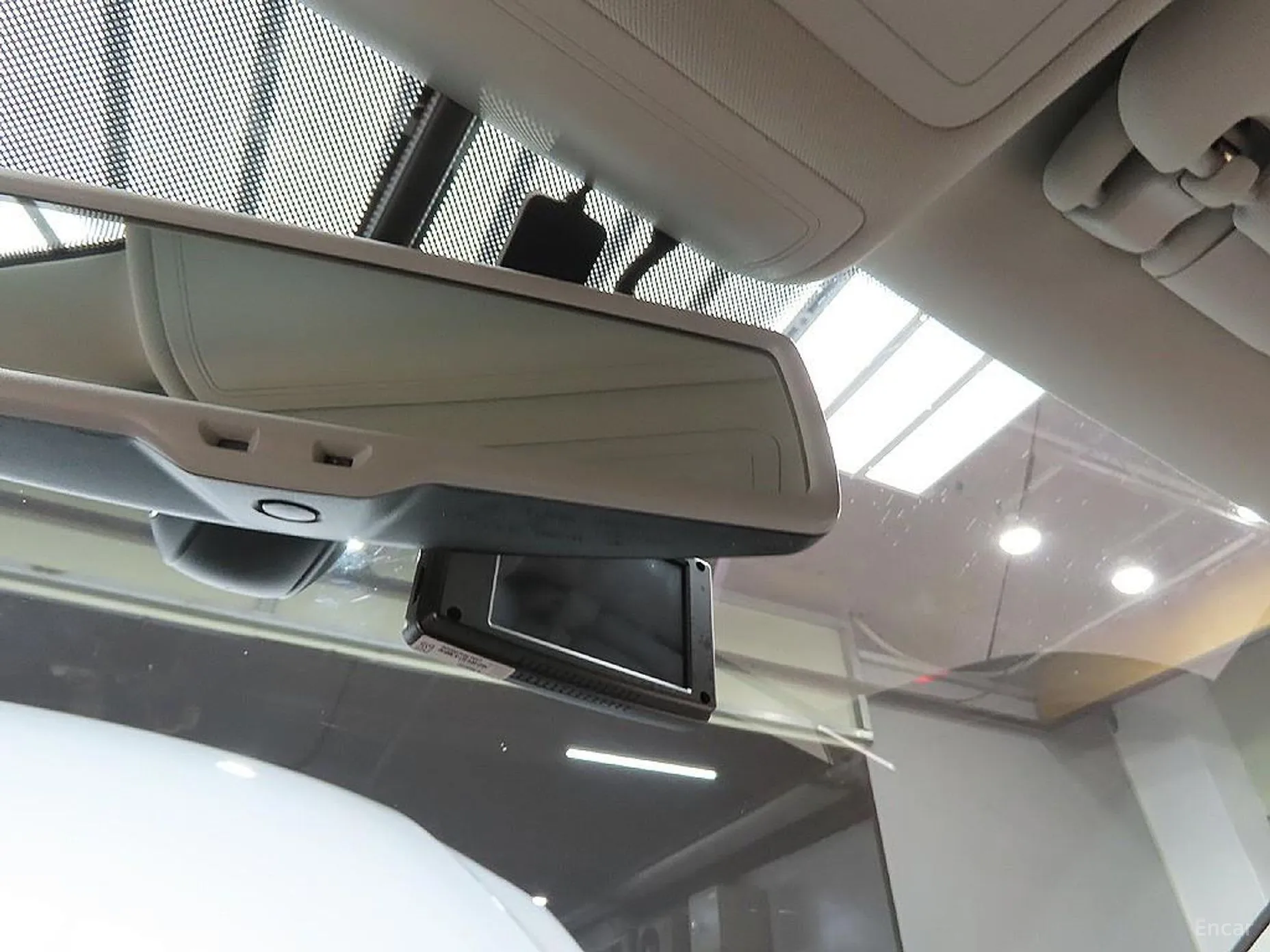 Volkswagen New Touareg превью 15