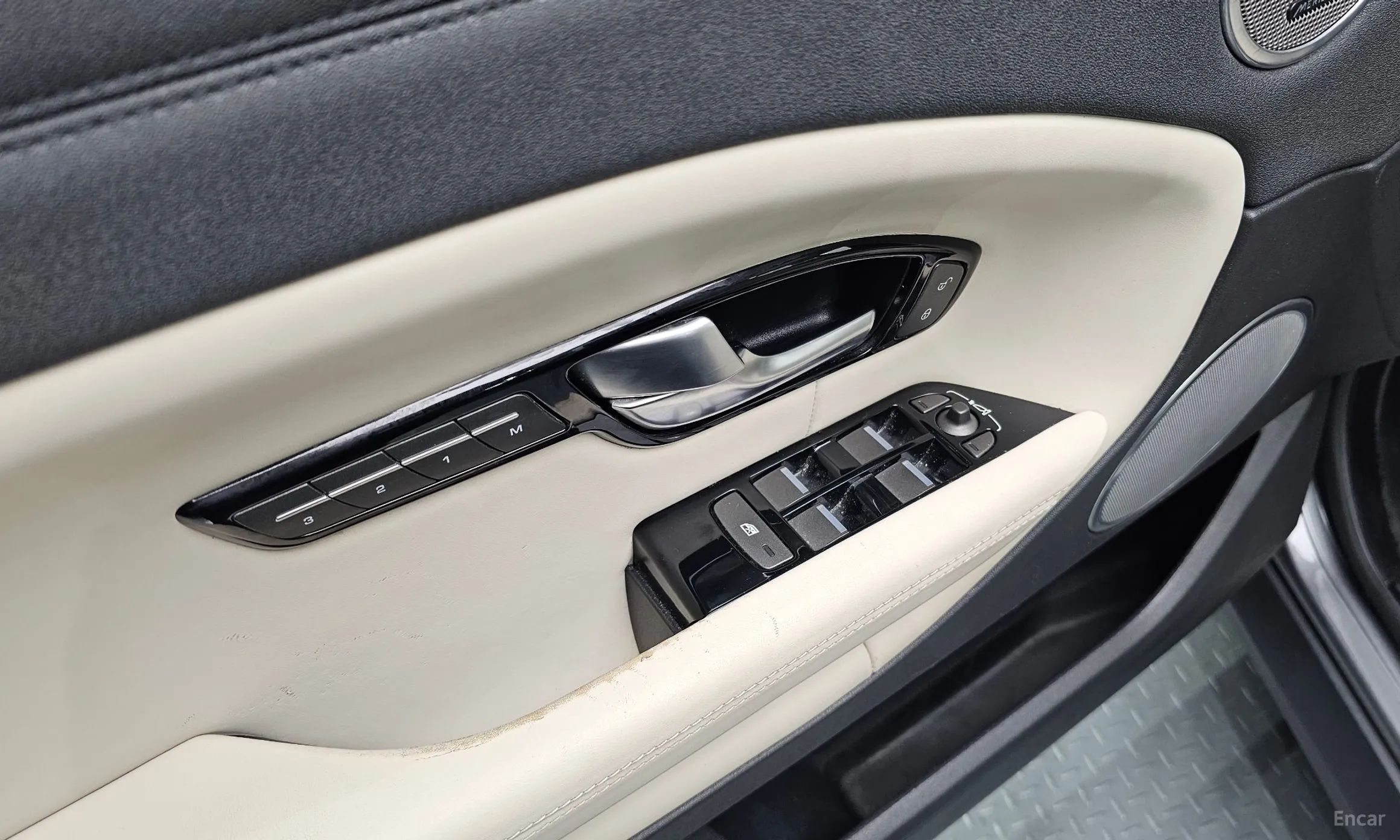 Land Rover Range Rover Evoque превью 20