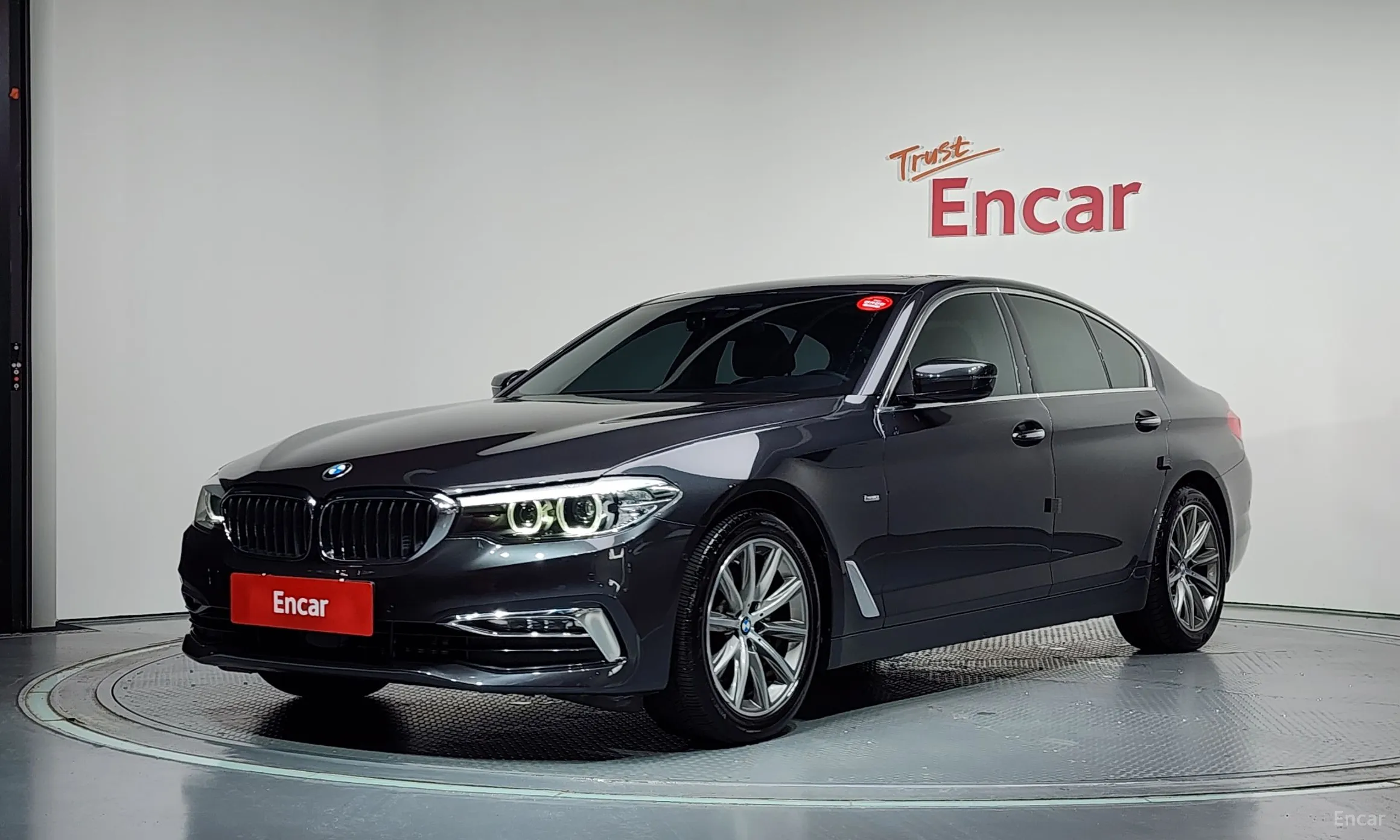BMW 5 Series (G30)
