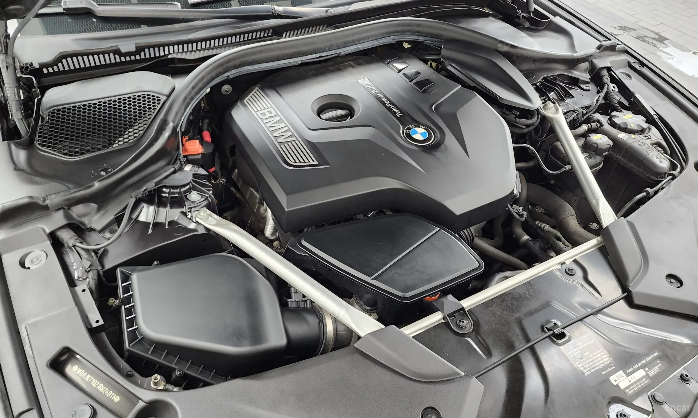 BMW 5 Series (G30) превью 6