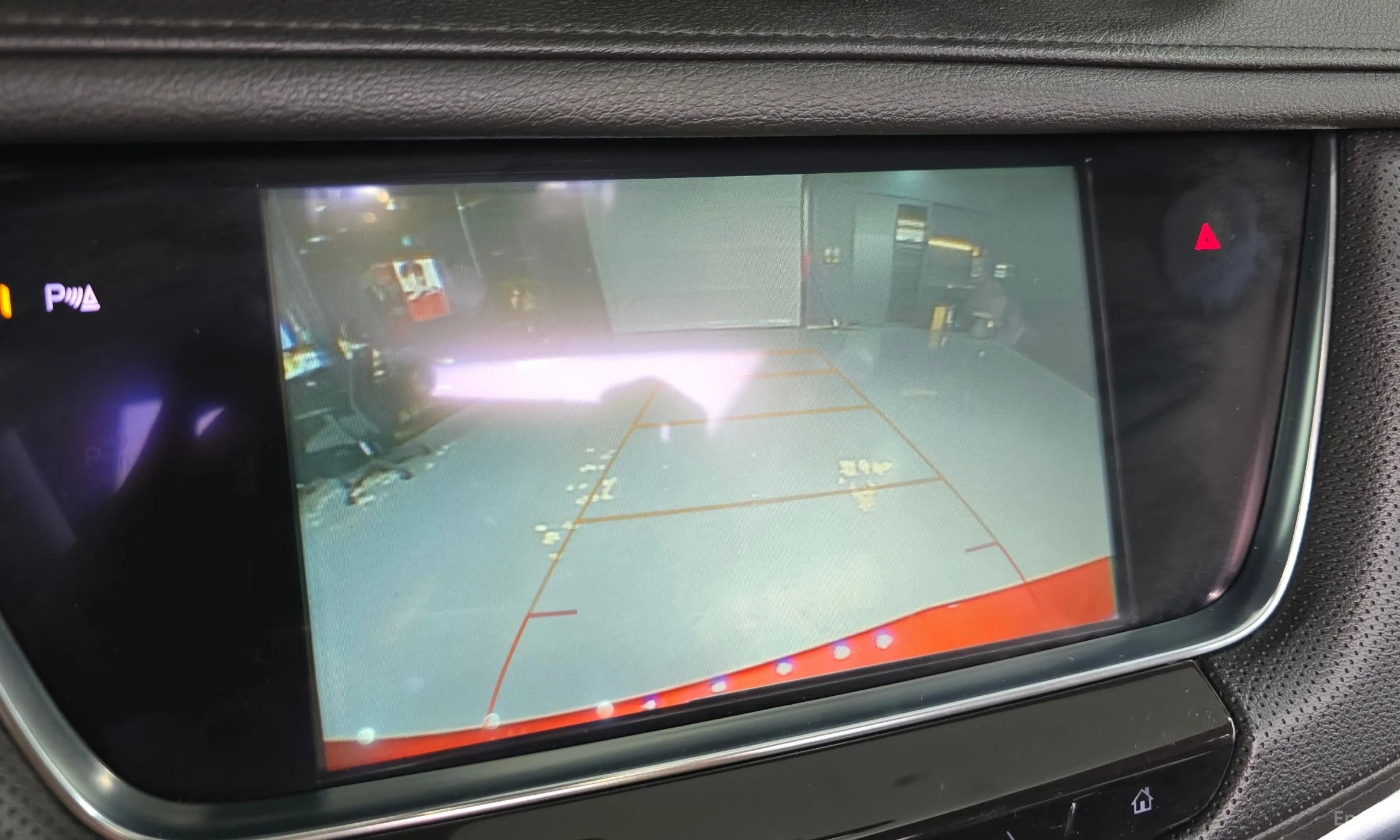 Cadillac XT5 превью 15