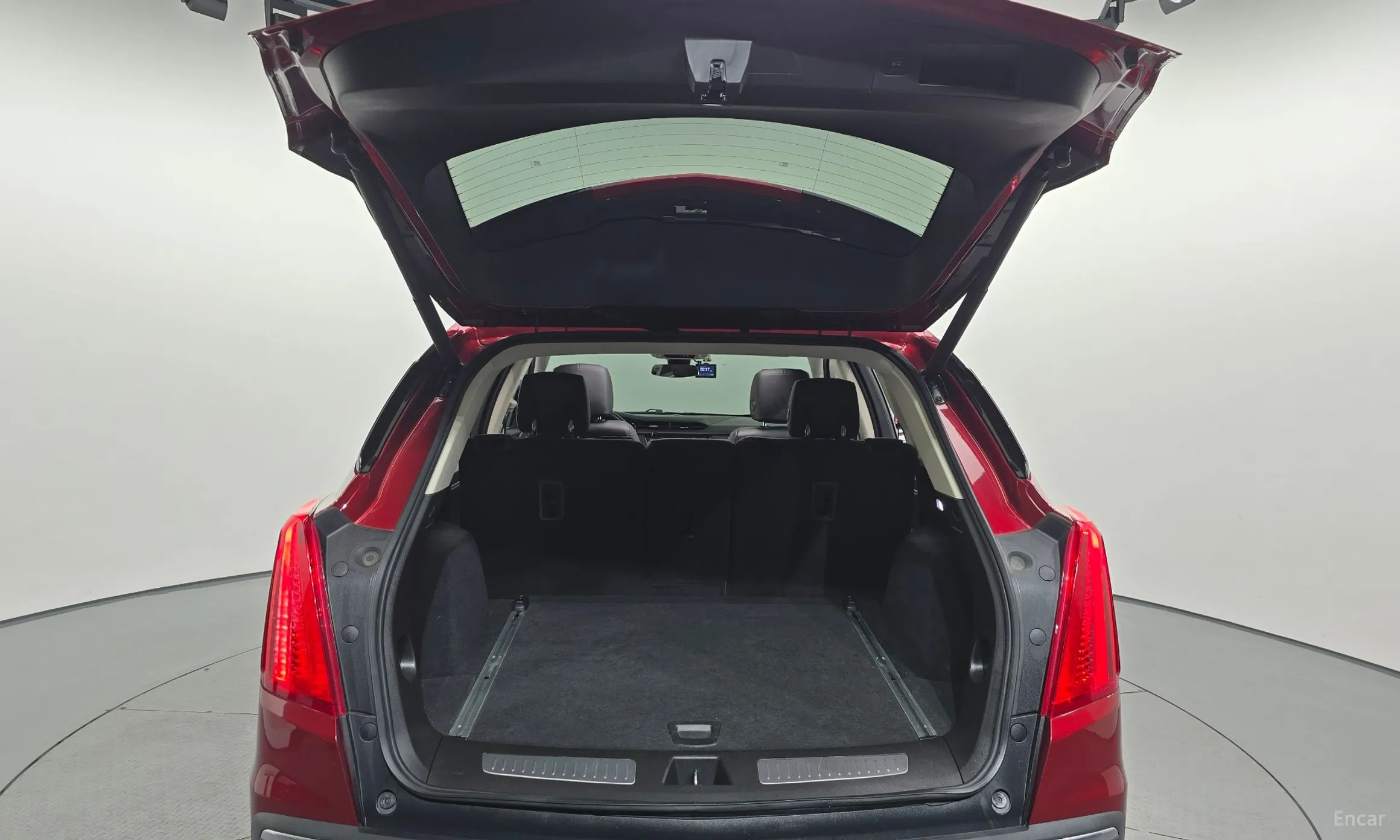 Cadillac XT5 превью 20