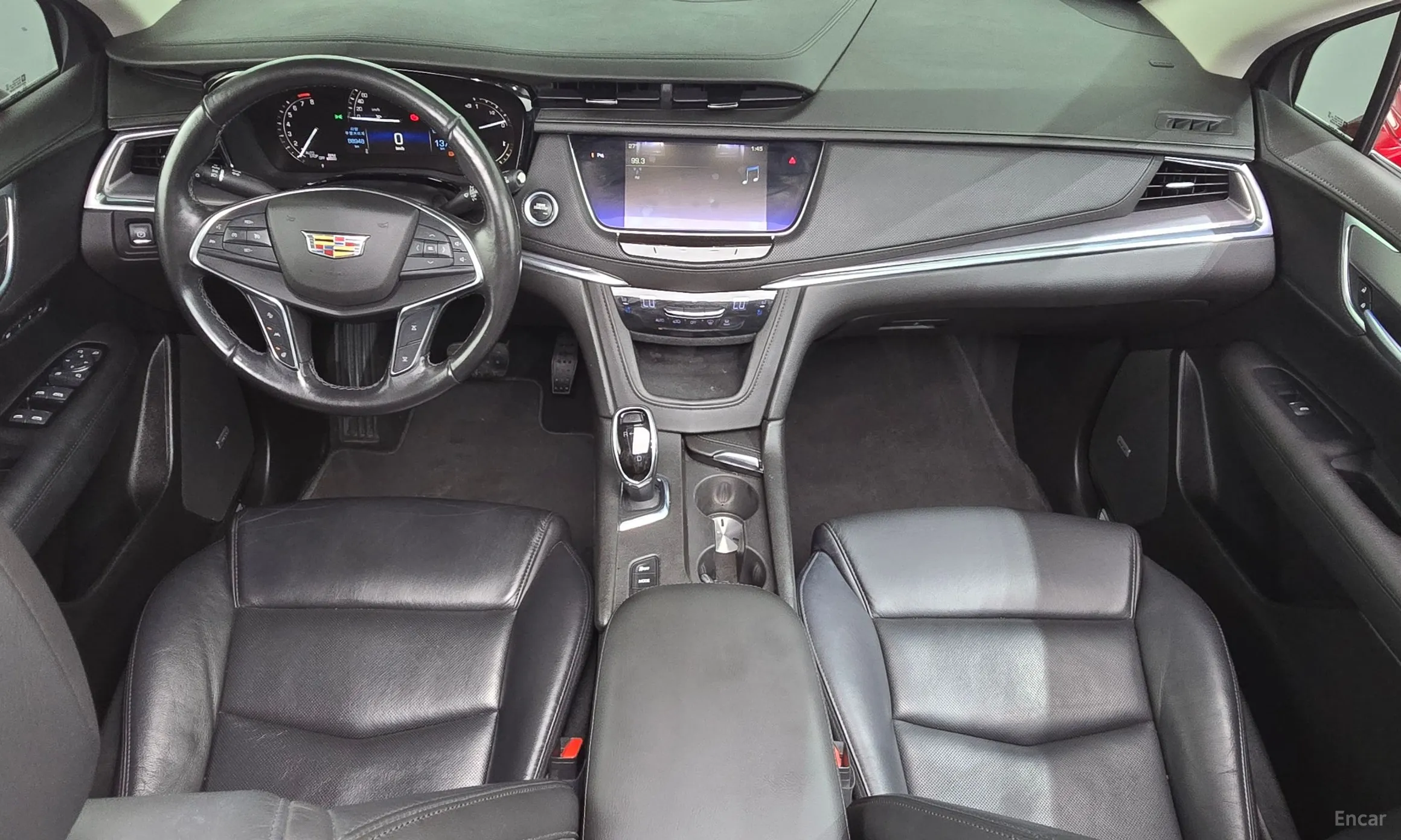 Cadillac XT5 превью 7
