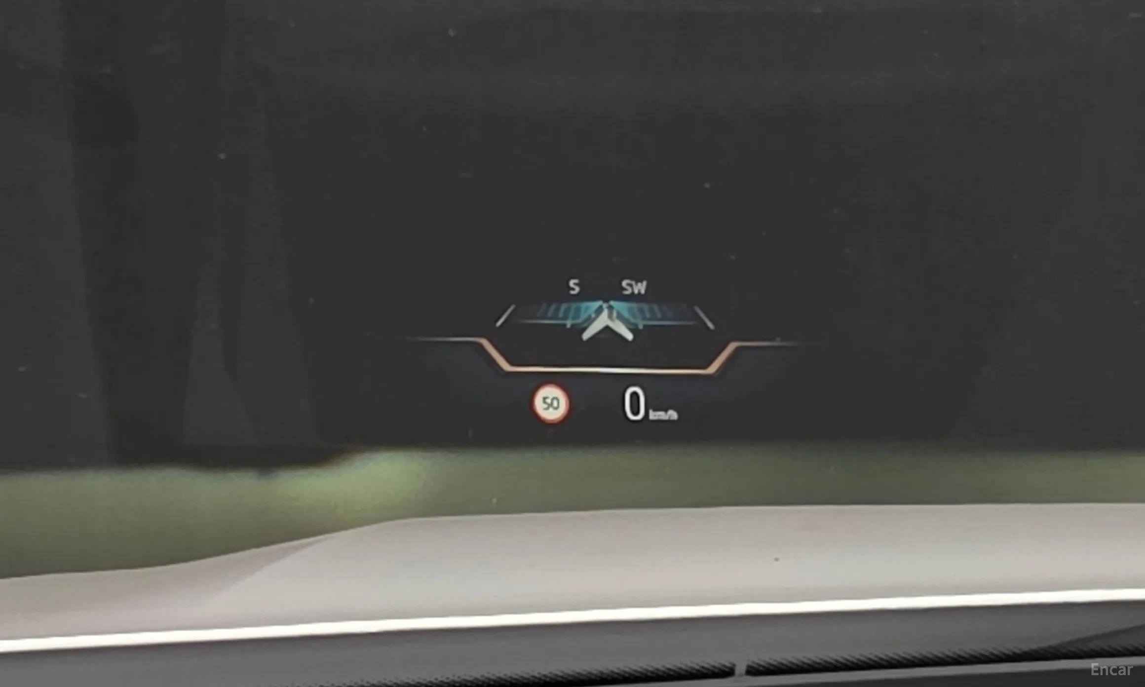 BMW 5 Series (G60) превью 14