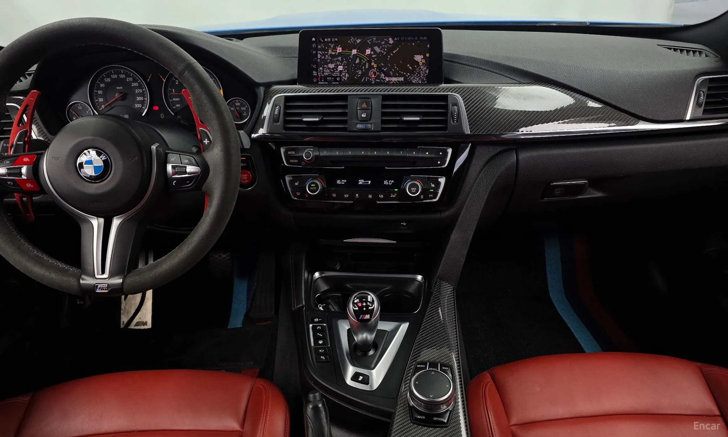 BMW M4 (F82) превью 14
