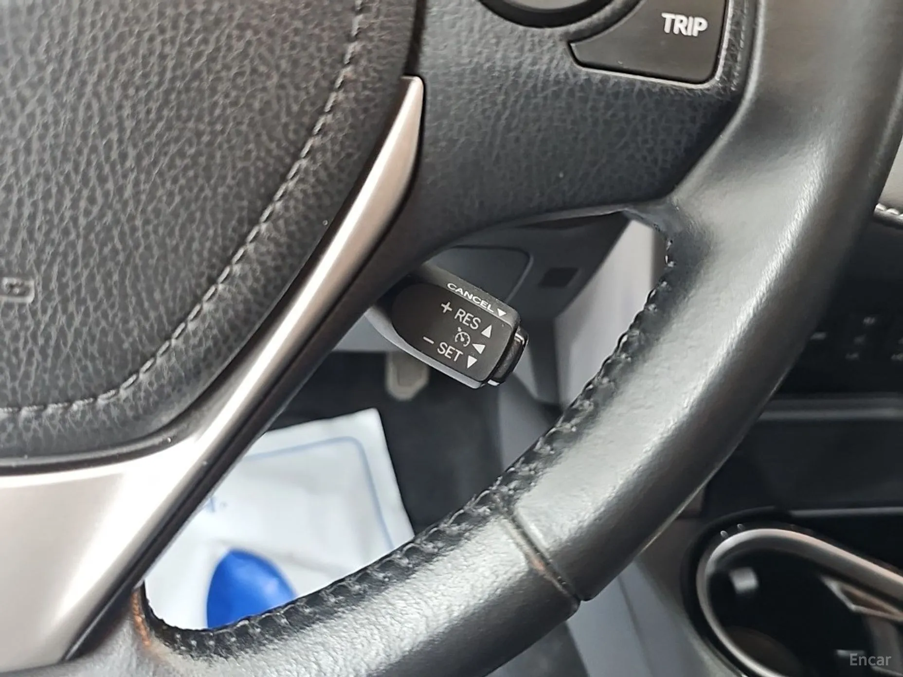 Toyota RAV4 превью 17