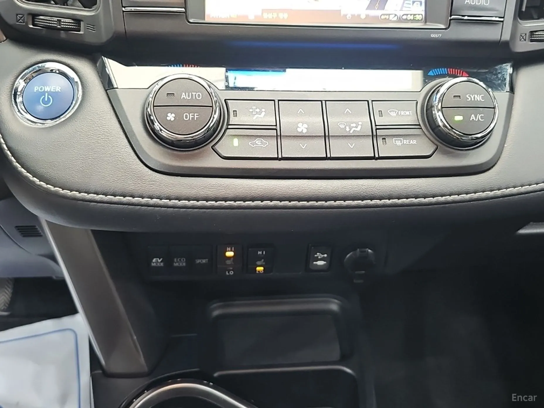 Toyota RAV4 превью 20