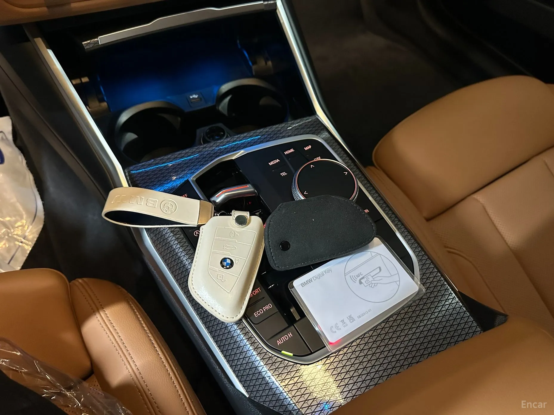 BMW 3 Series (G20) превью 12