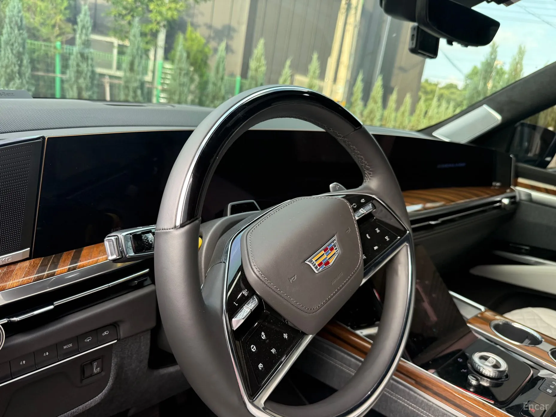 Cadillac Escalade 5th Generation превью 3