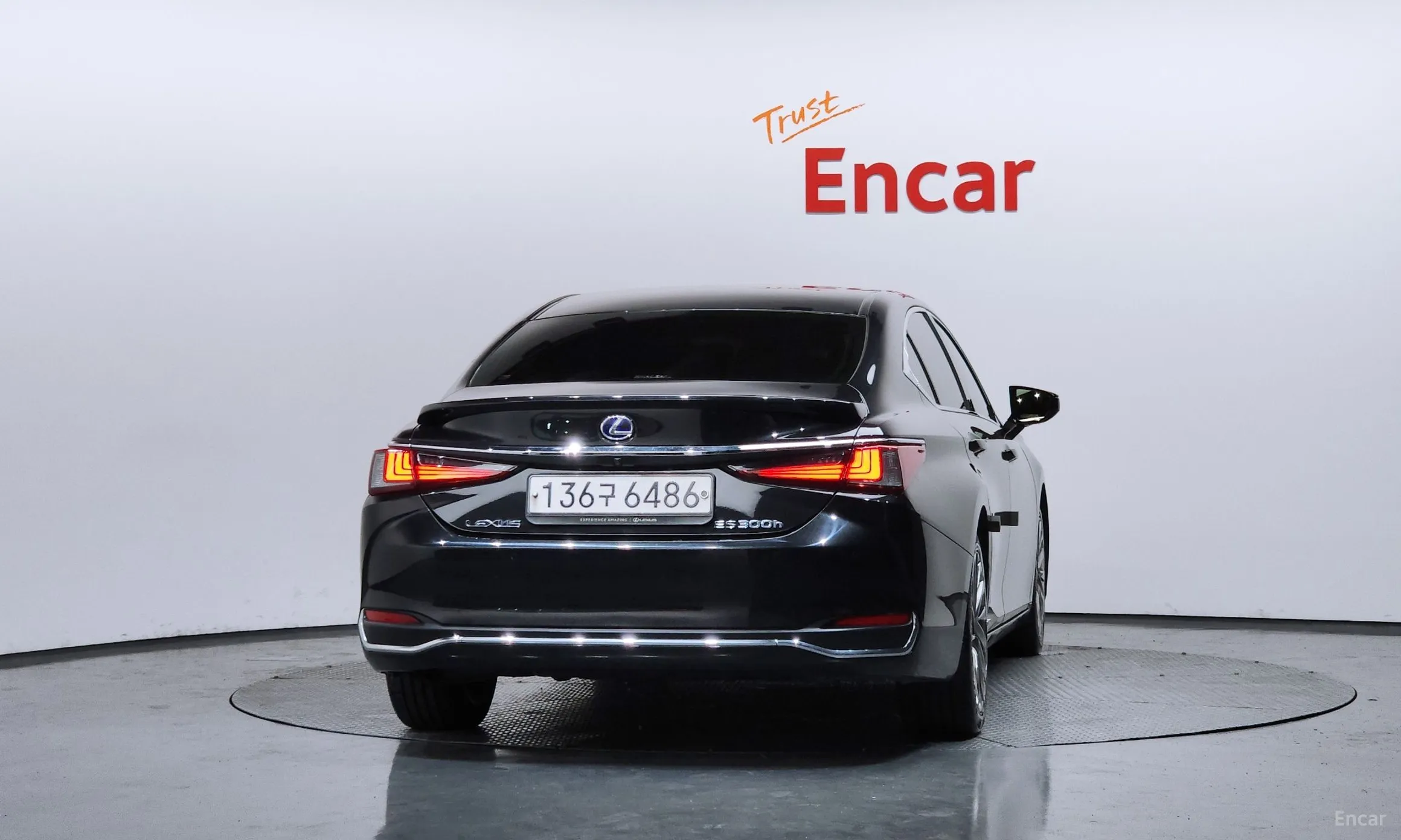 Lexus ES300h 7th Generation превью 4