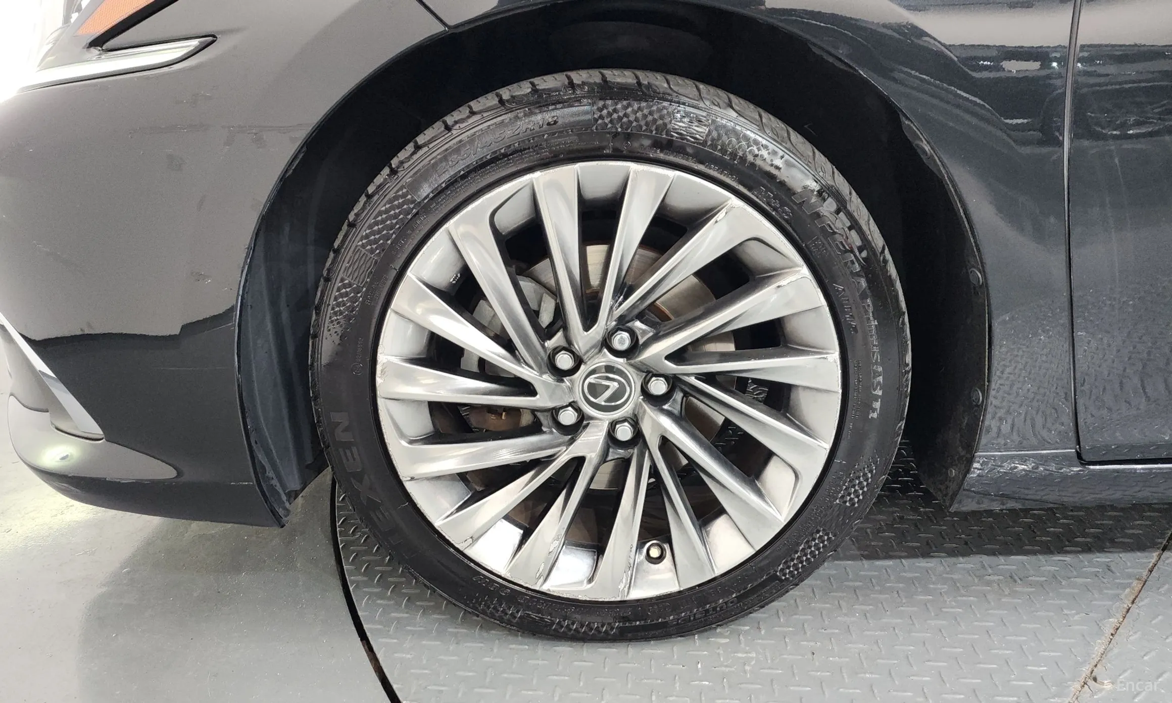 Lexus ES300h 7th Generation превью 5