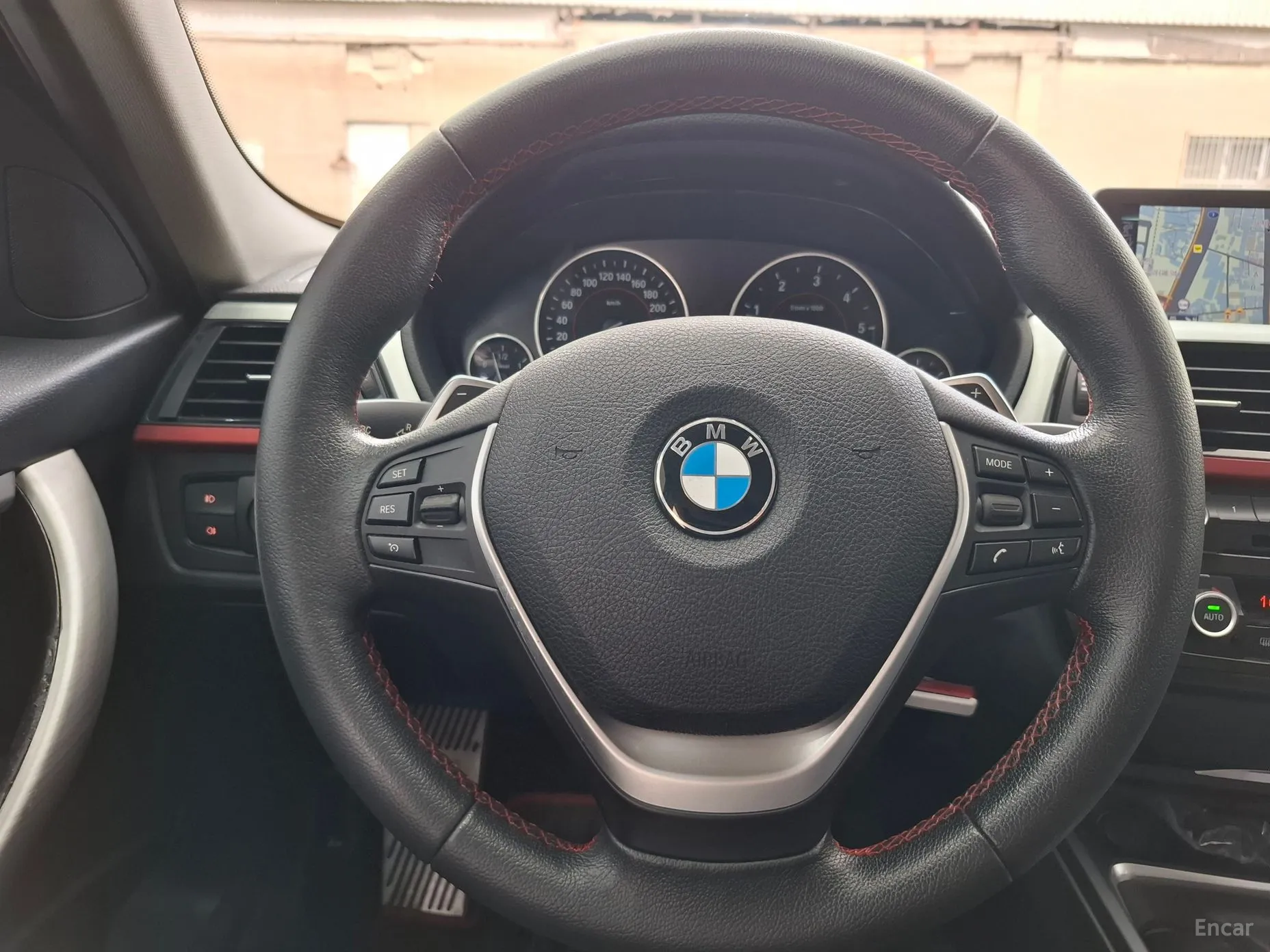 BMW 3 Series (F30) превью 13