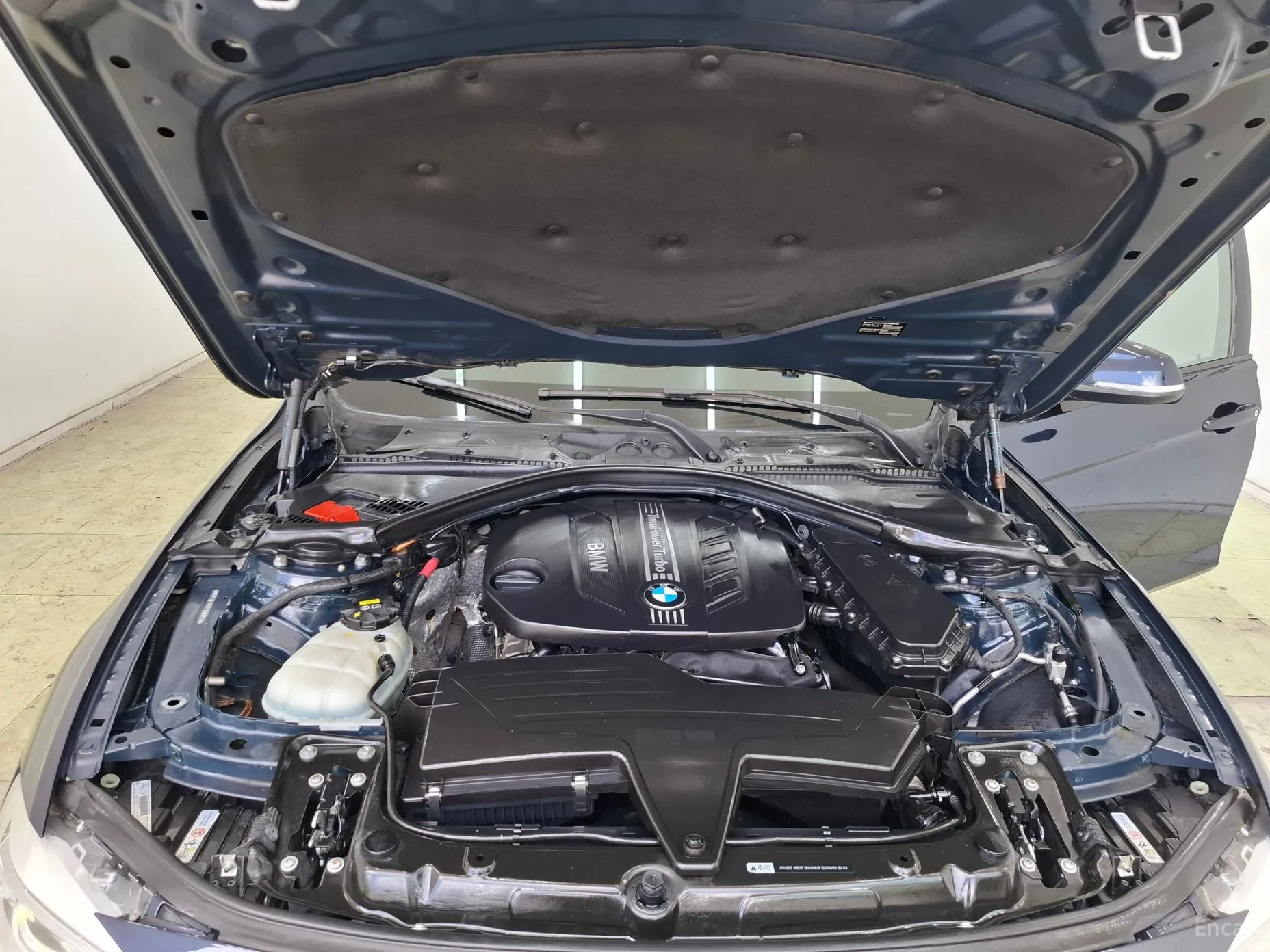 BMW 3 Series (F30) превью 20