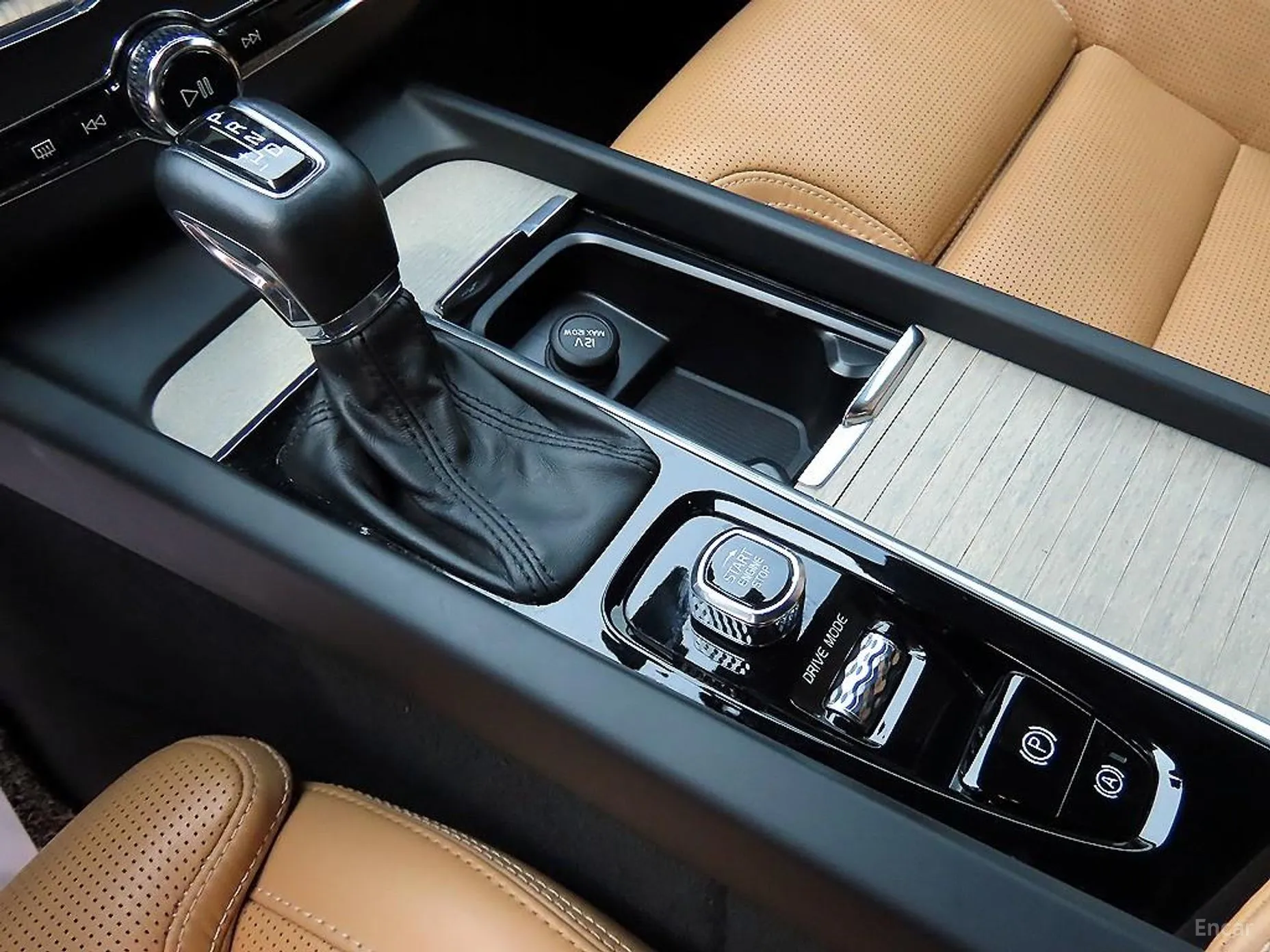 Volvo XC60 Gen 2 превью 11