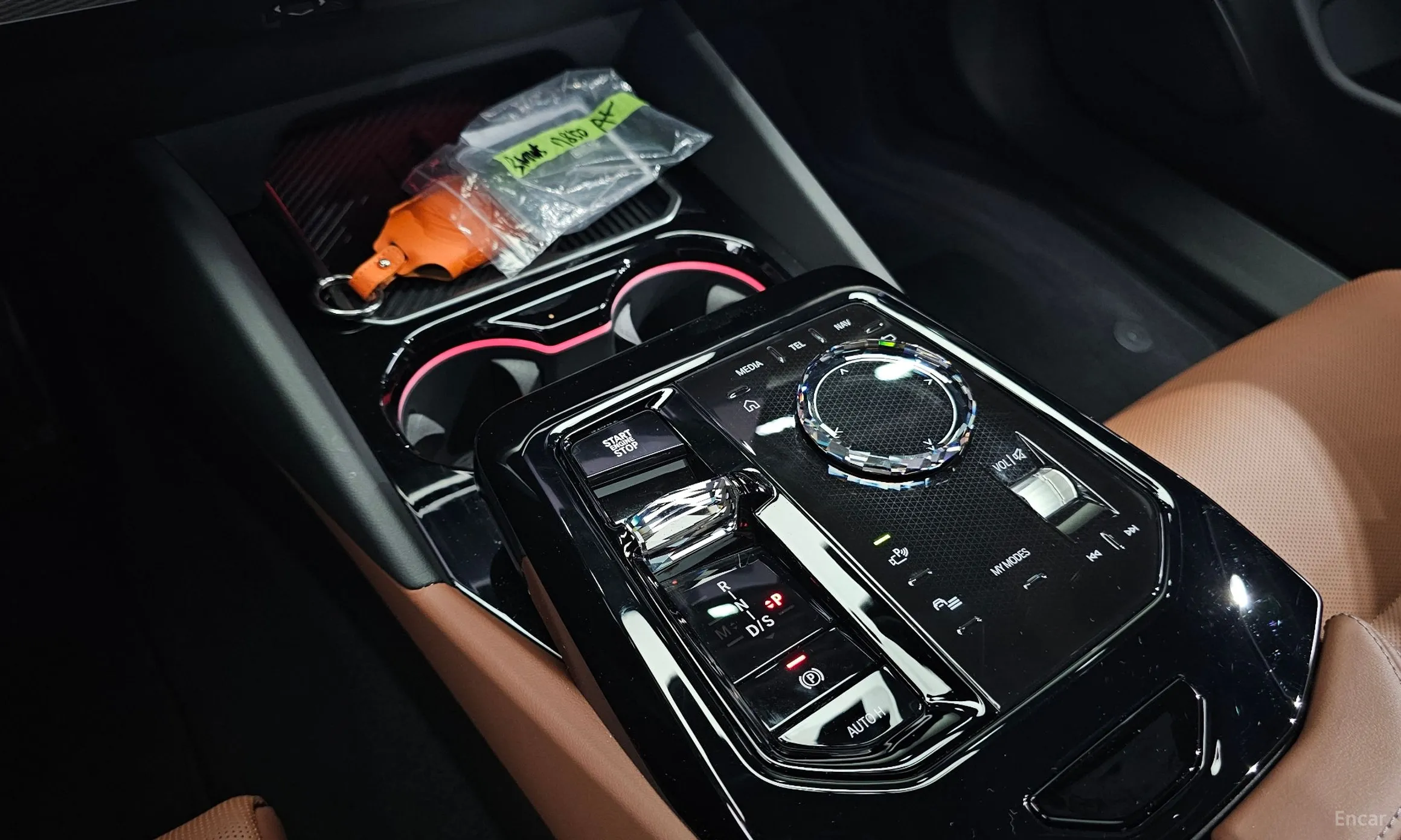 BMW 5 Series (G60) превью 9