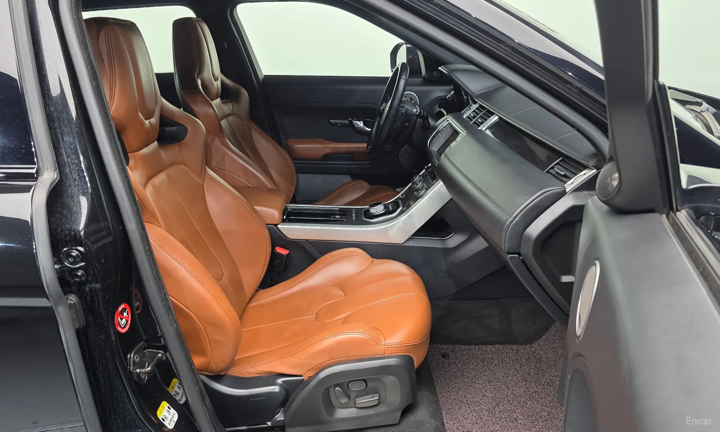 Land Rover Range Rover Evoque превью 11
