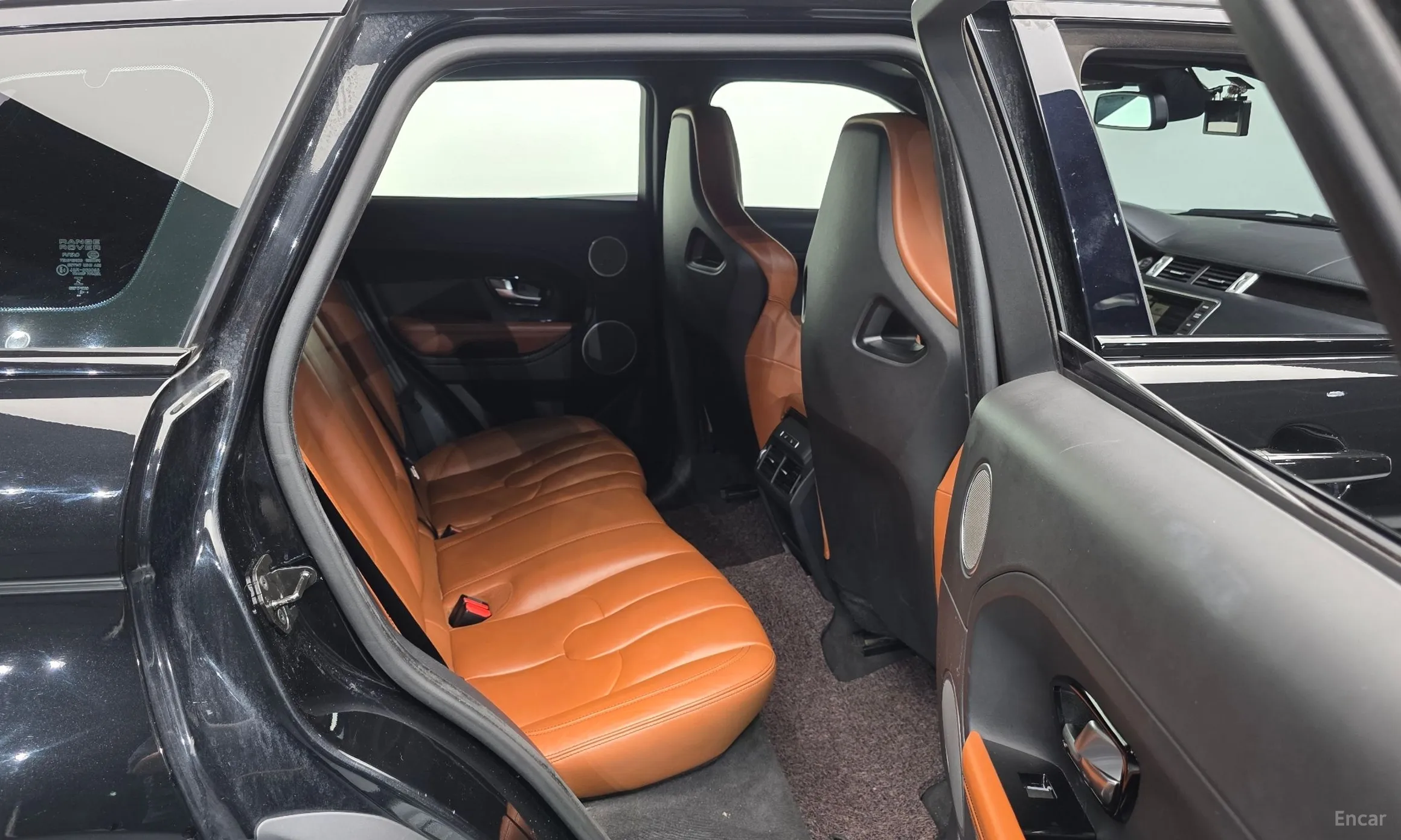 Land Rover Range Rover Evoque превью 12