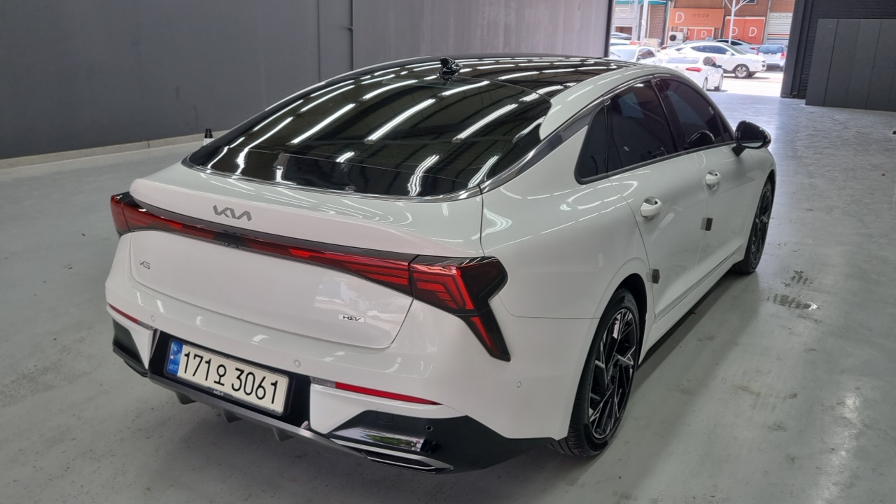 Kia K5 Hybrid 3rd Generation
