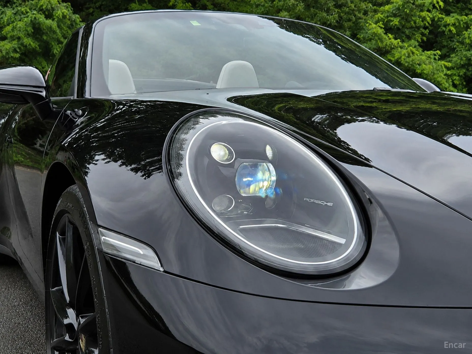 Porsche 911 (992) превью 11
