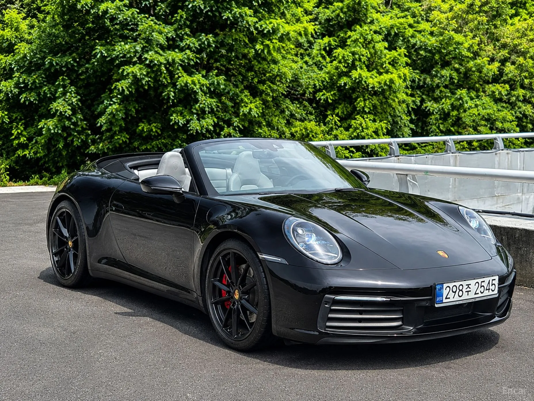 Porsche 911 (992) превью 3