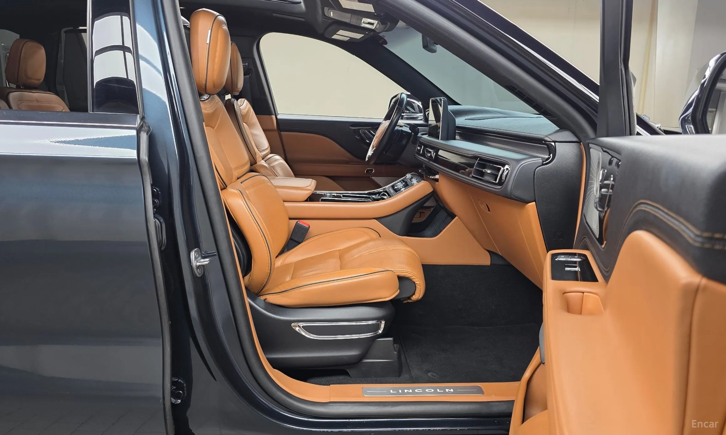 Lincoln Aviator 2nd Generation превью 11