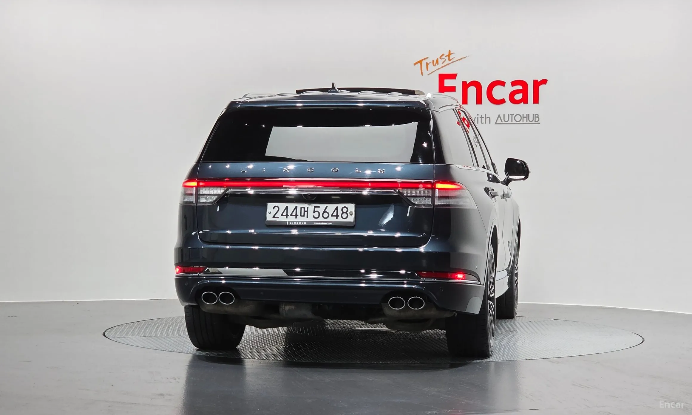 Lincoln Aviator 2nd Generation превью 4