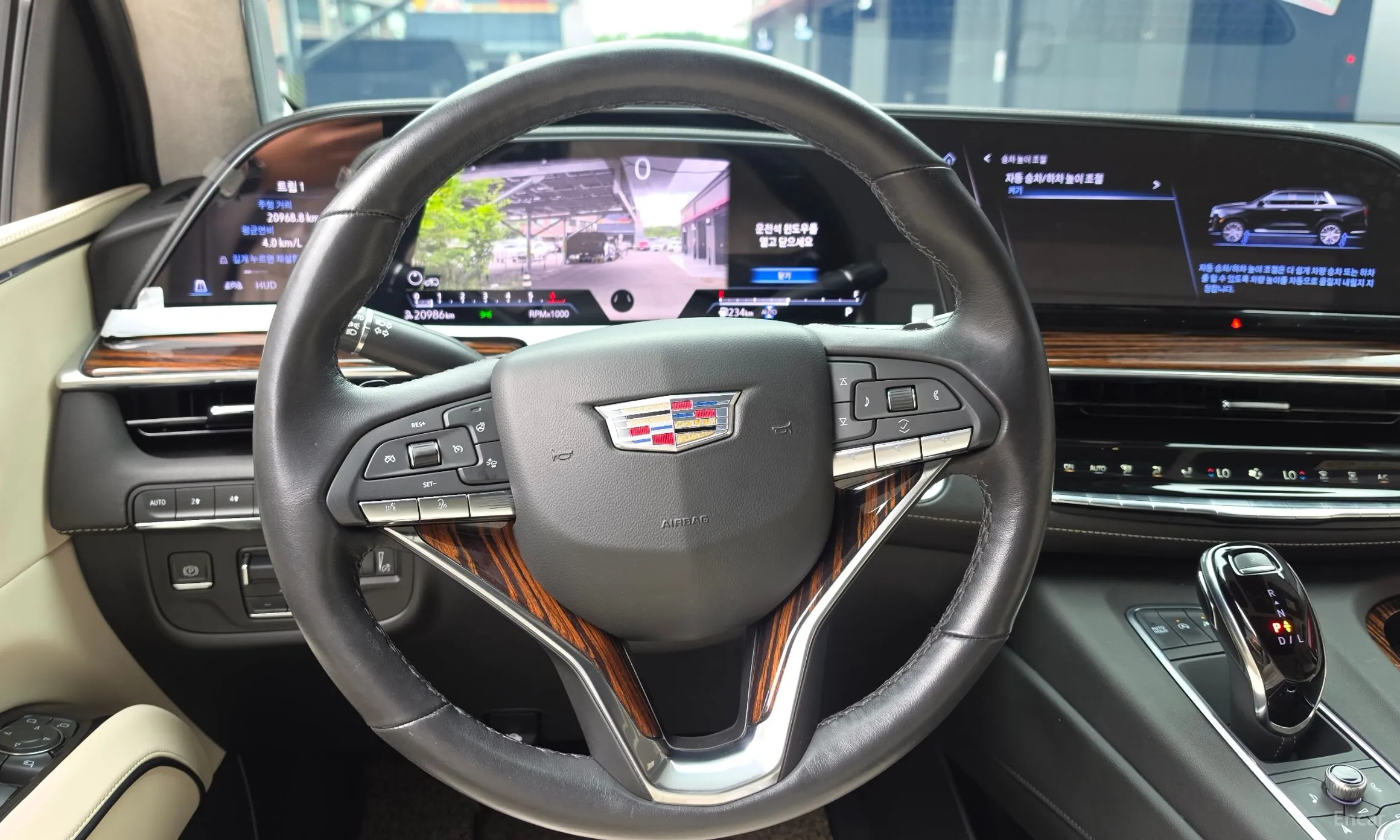 Cadillac Escalade 5th Generation превью 13