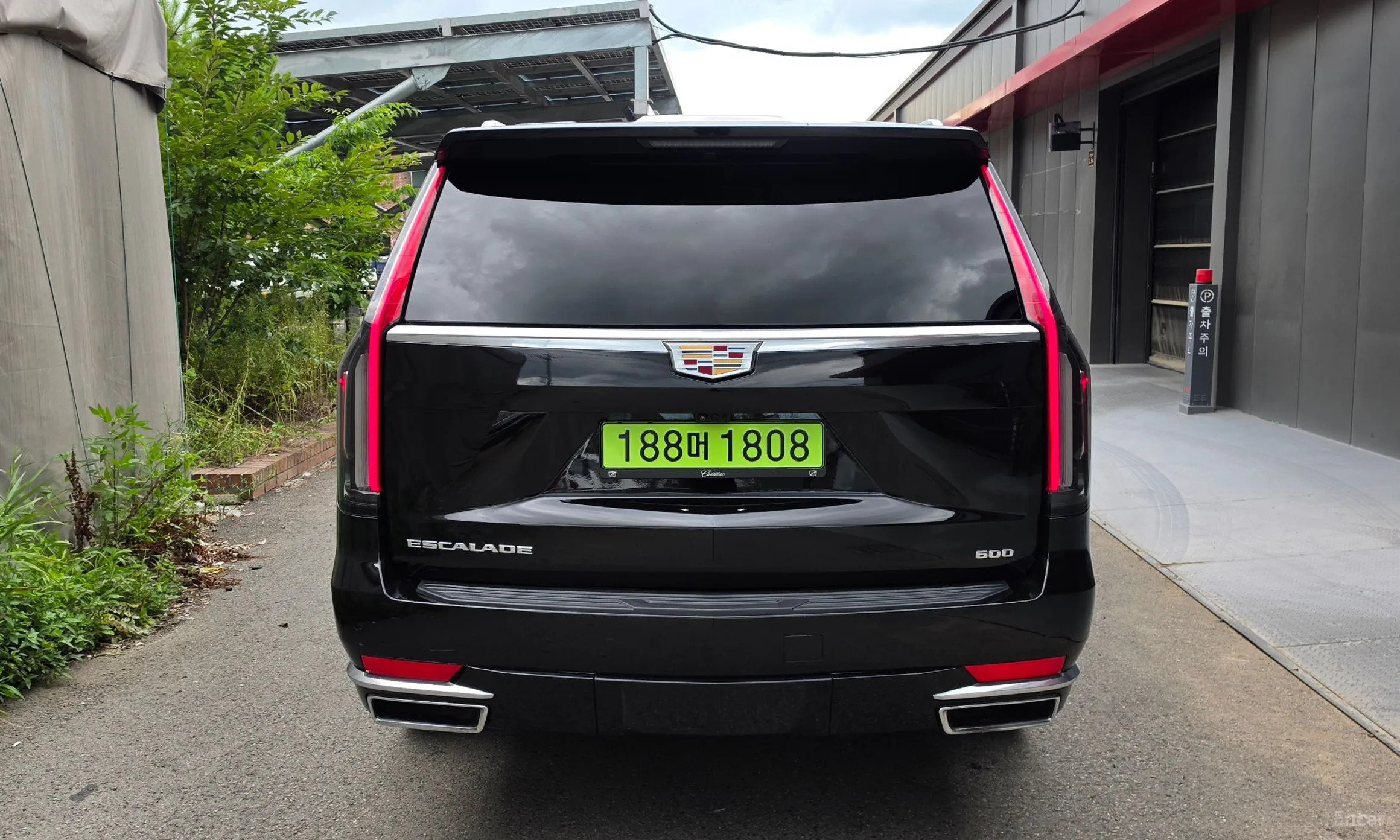 Cadillac Escalade 5th Generation превью 4