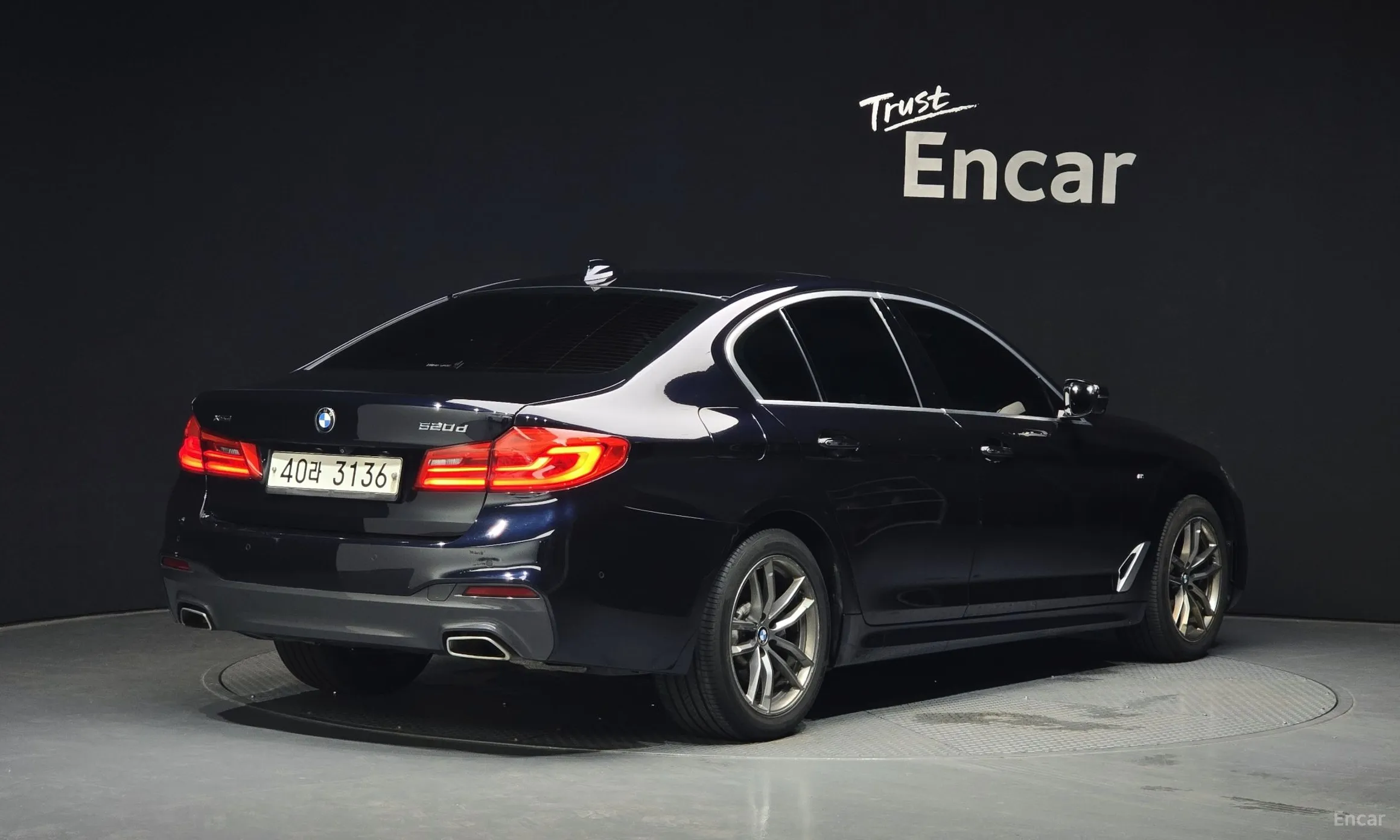 BMW 5 Series (G30)