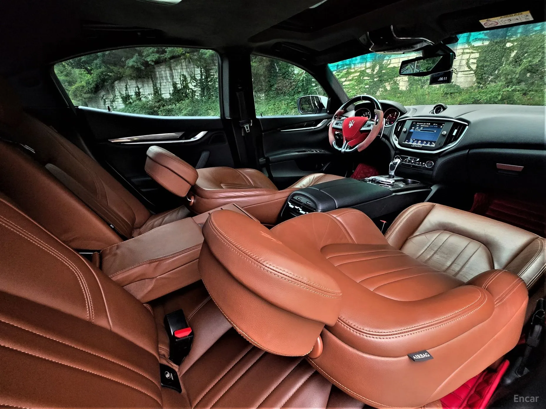 Maserati Ghibli превью 6