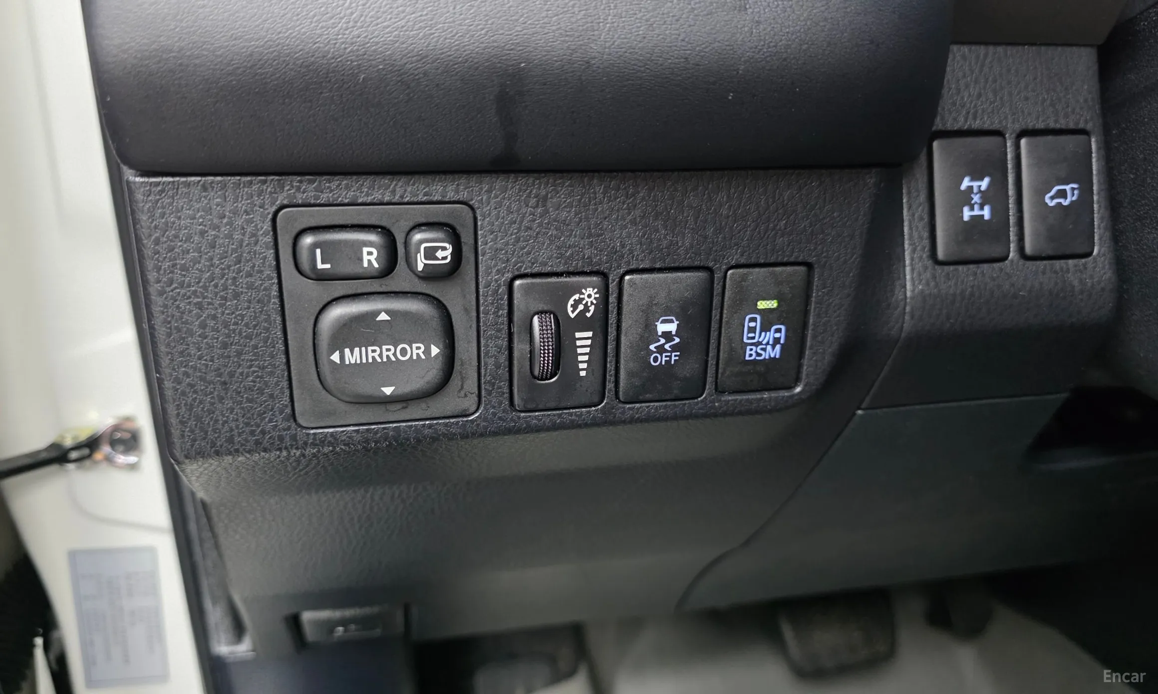 Toyota RAV4 превью 20