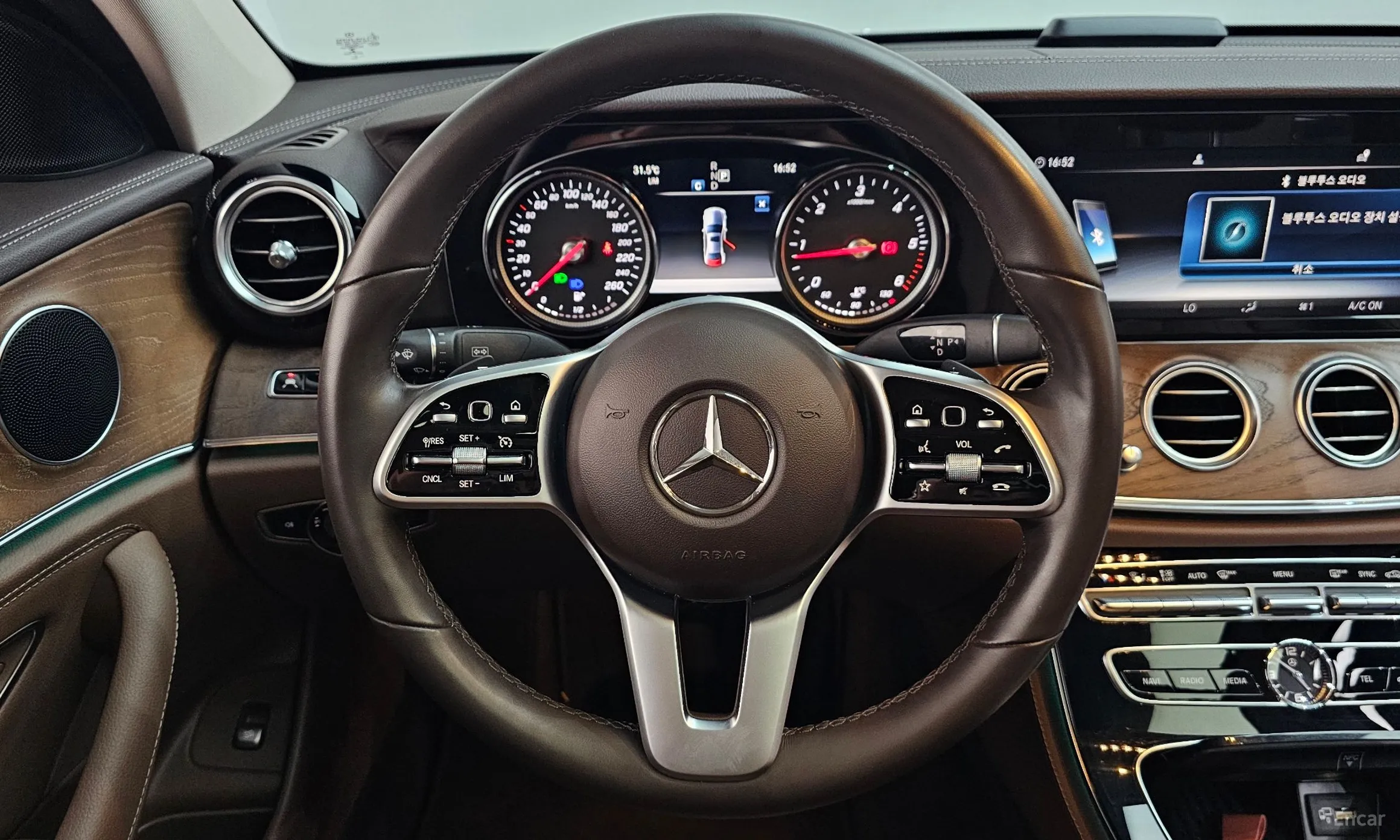 Mercedes Benz E-Class W213 превью 13