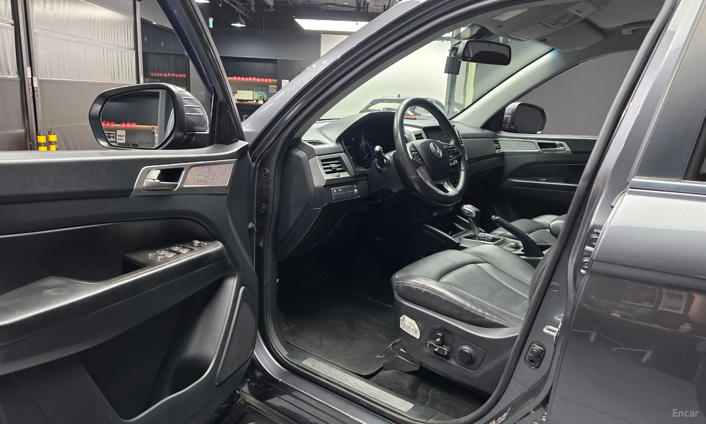 KG Mobility (SsangYong) Rexton Sports превью 10