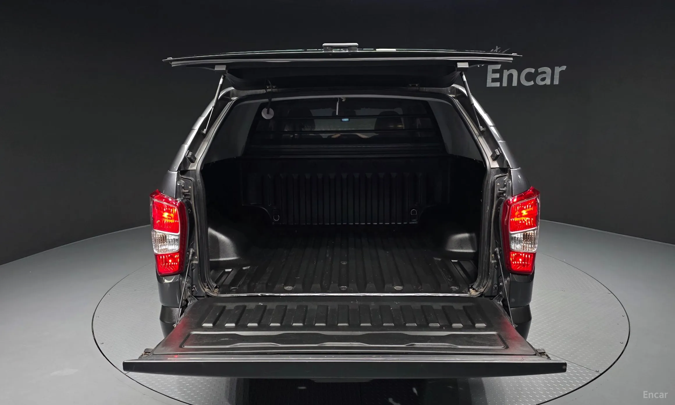 KG Mobility (SsangYong) Rexton Sports превью 20