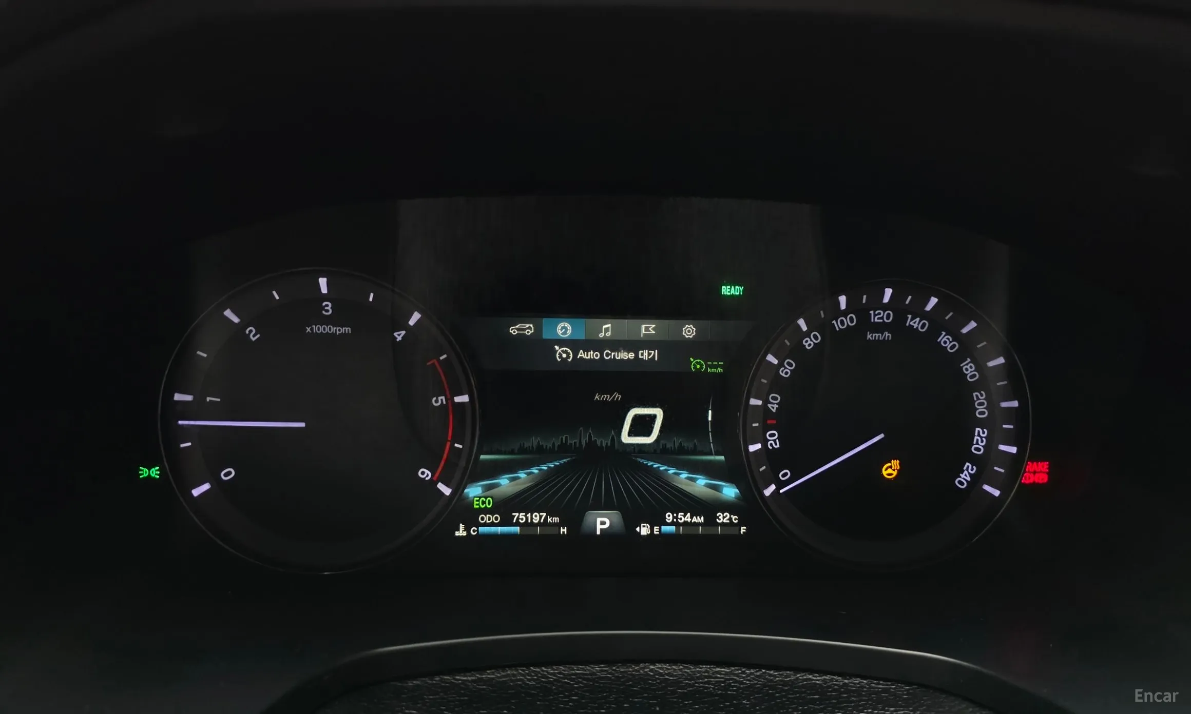 KG Mobility (SsangYong) Rexton Sports превью 8