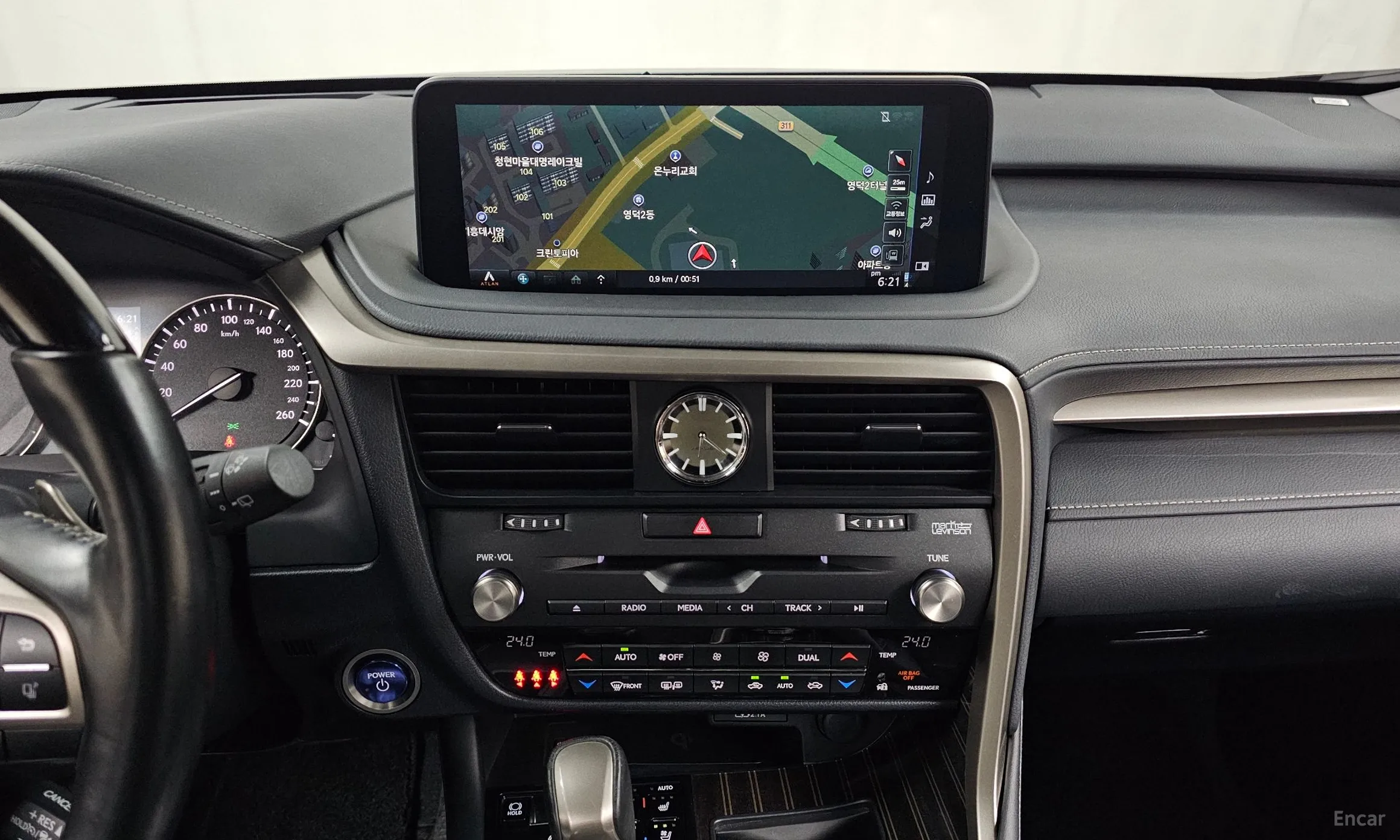 Lexus RX450h Gen 4 превью 12
