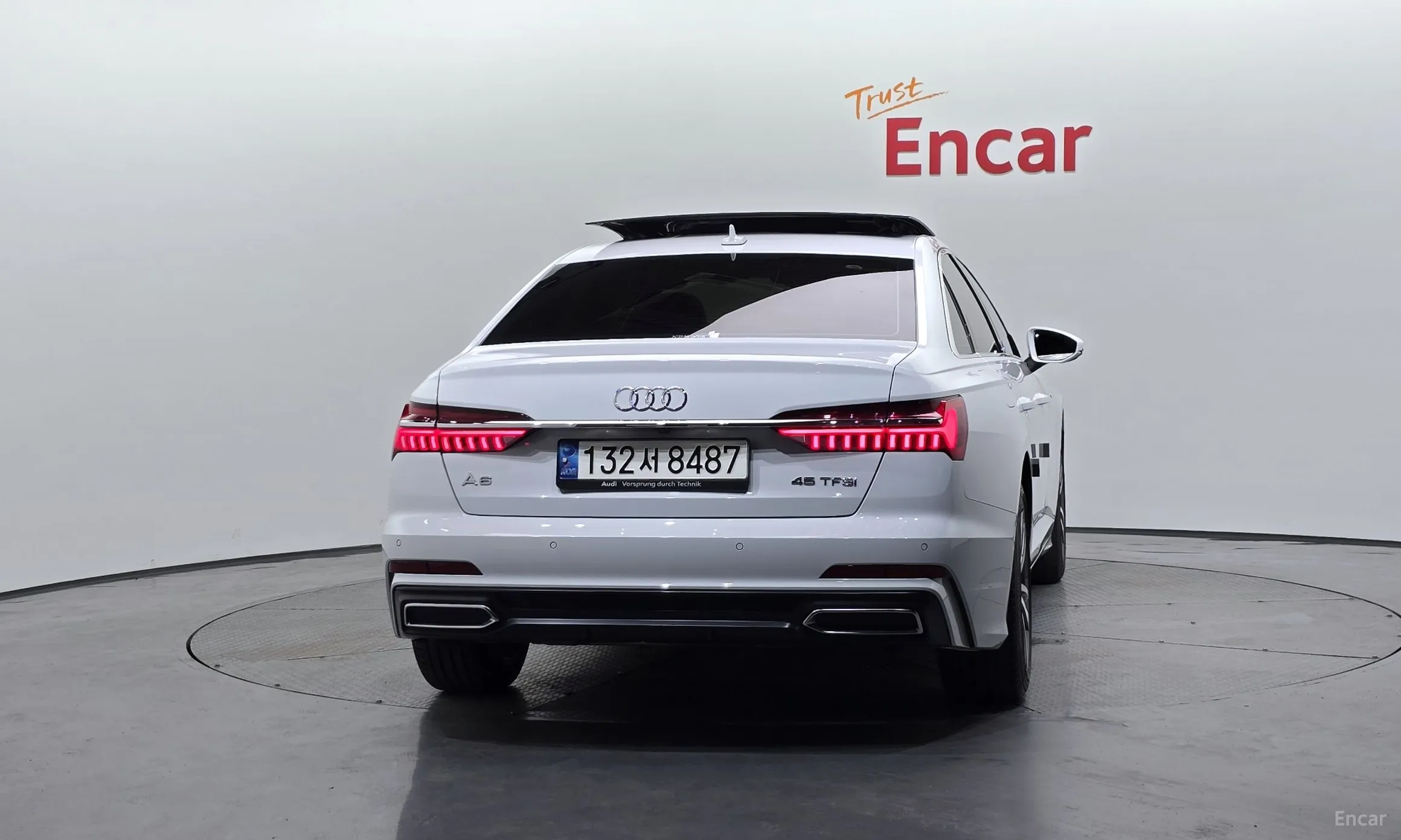 Audi A6 (C8) превью 4