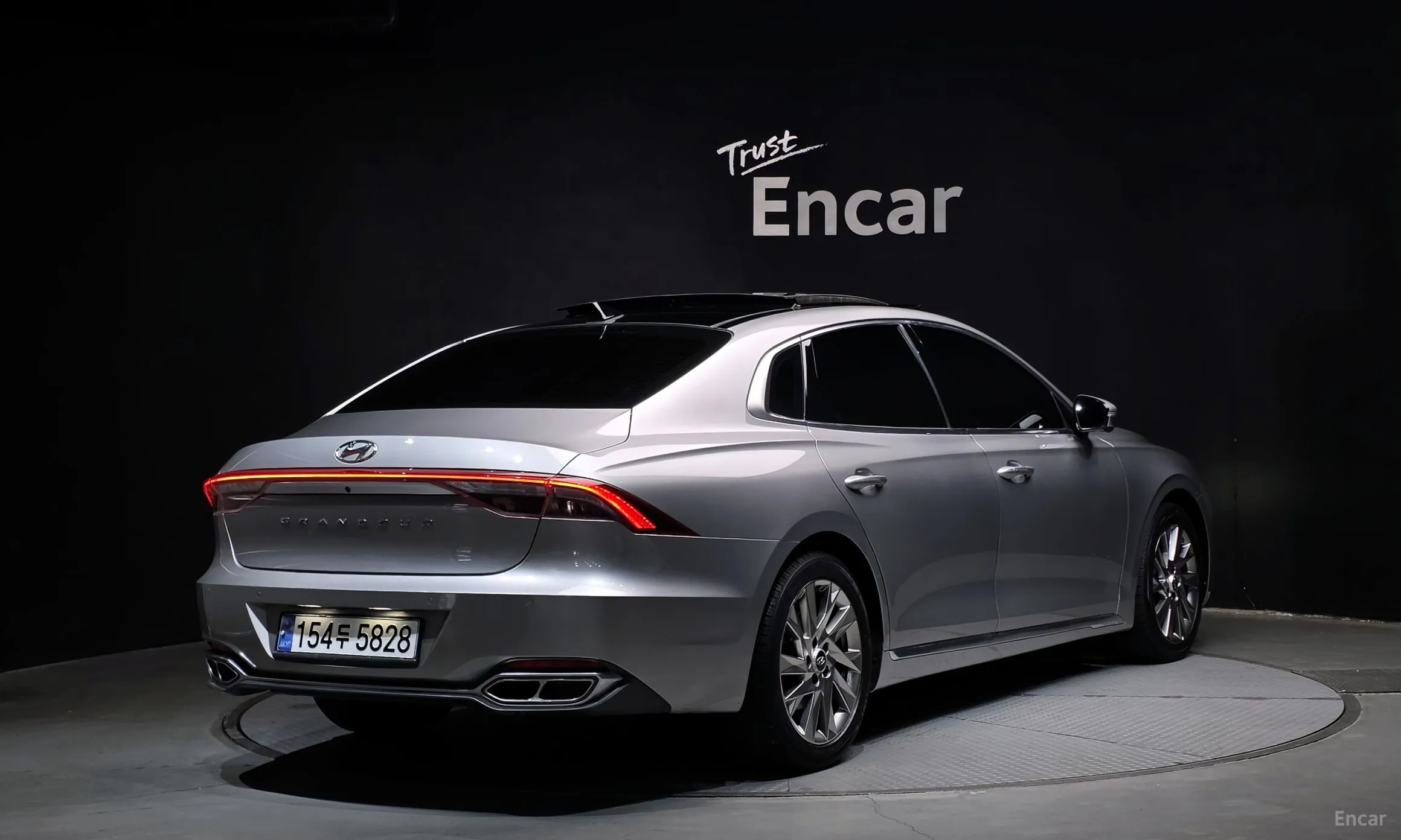 Hyundai Grandeur IG Hybrid