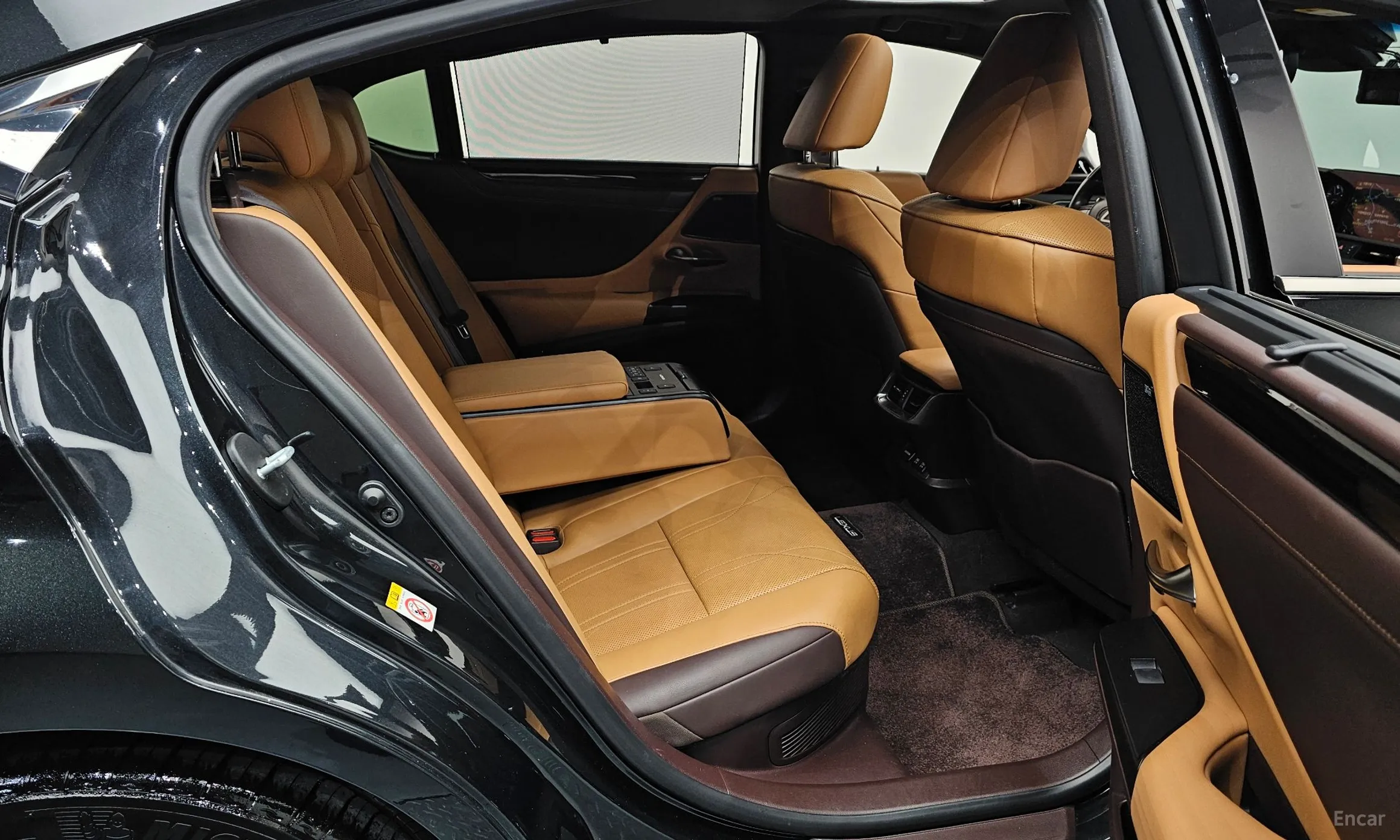 Lexus ES300h 7th Generation превью 11