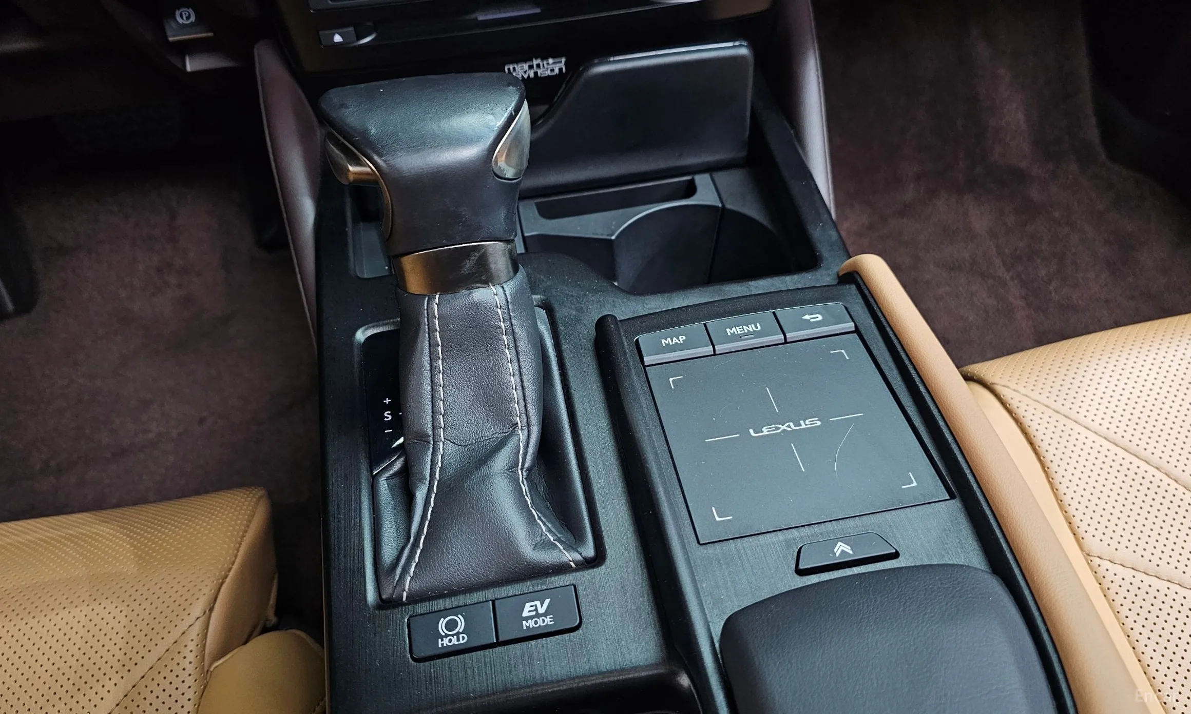 Lexus ES300h 7th Generation превью 9