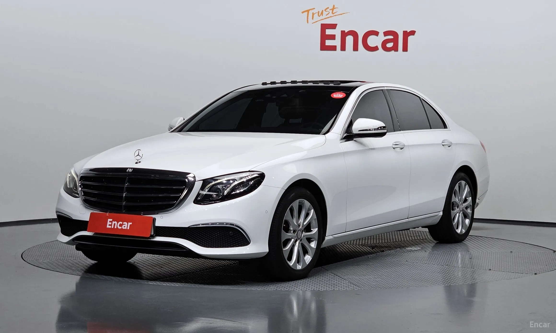 Mercedes Benz E-Class W213