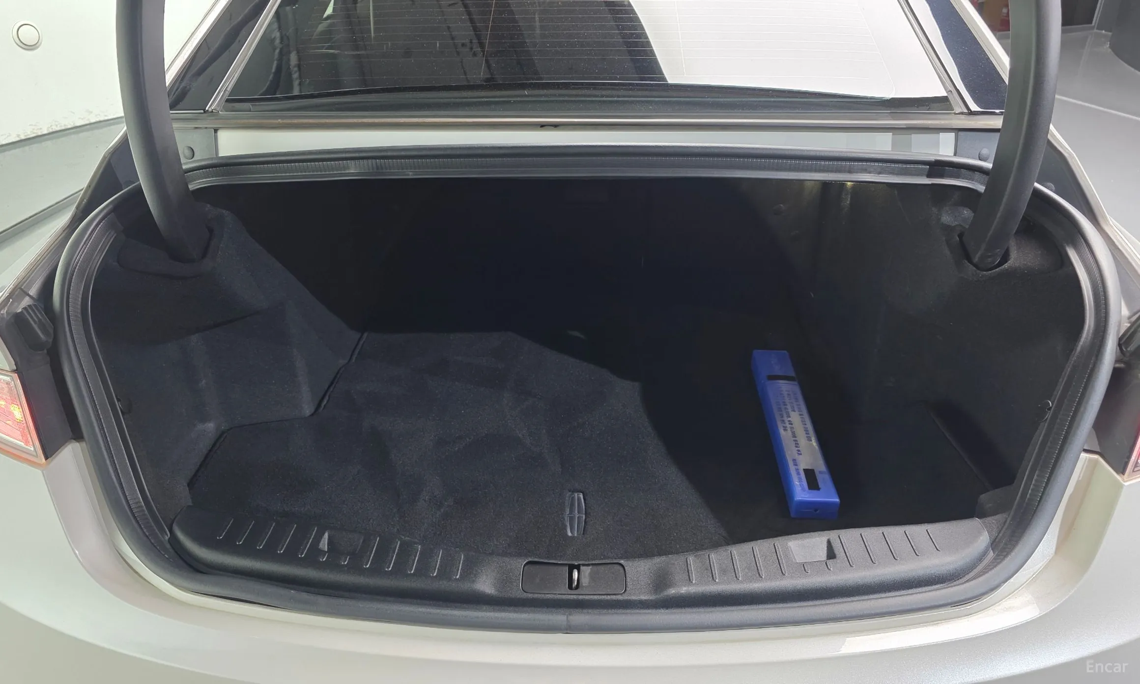 Lincoln New MKZ превью 20