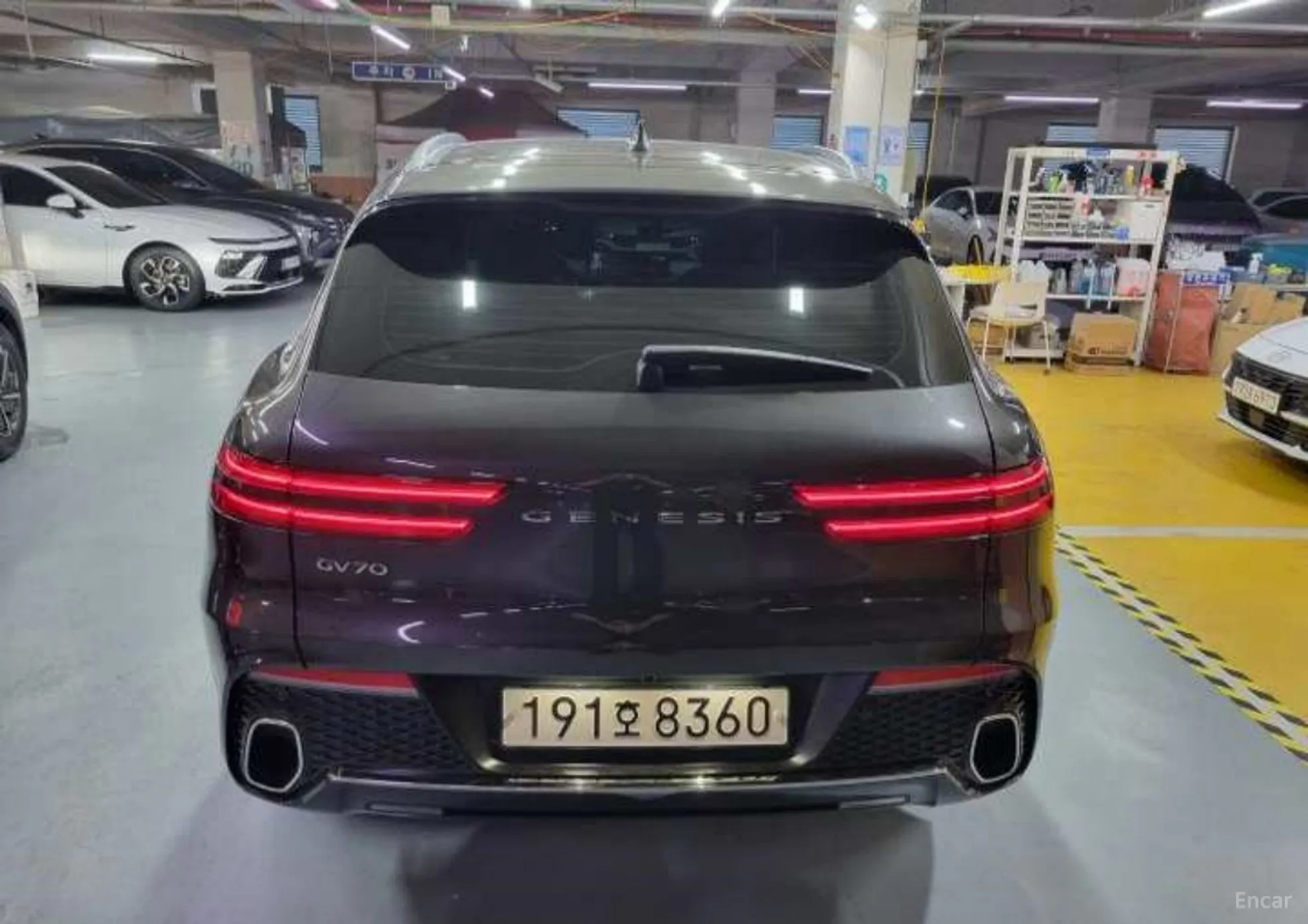 Genesis GV70 превью 3