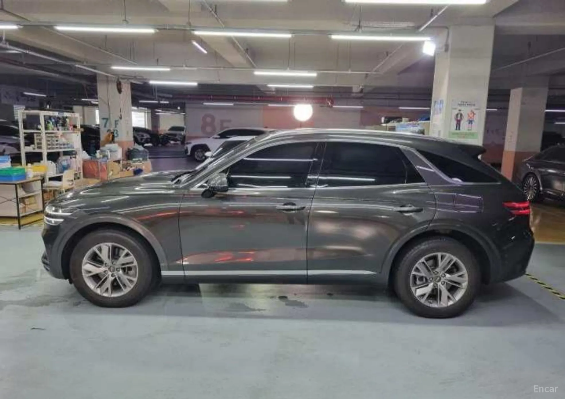 Genesis GV70 превью 5