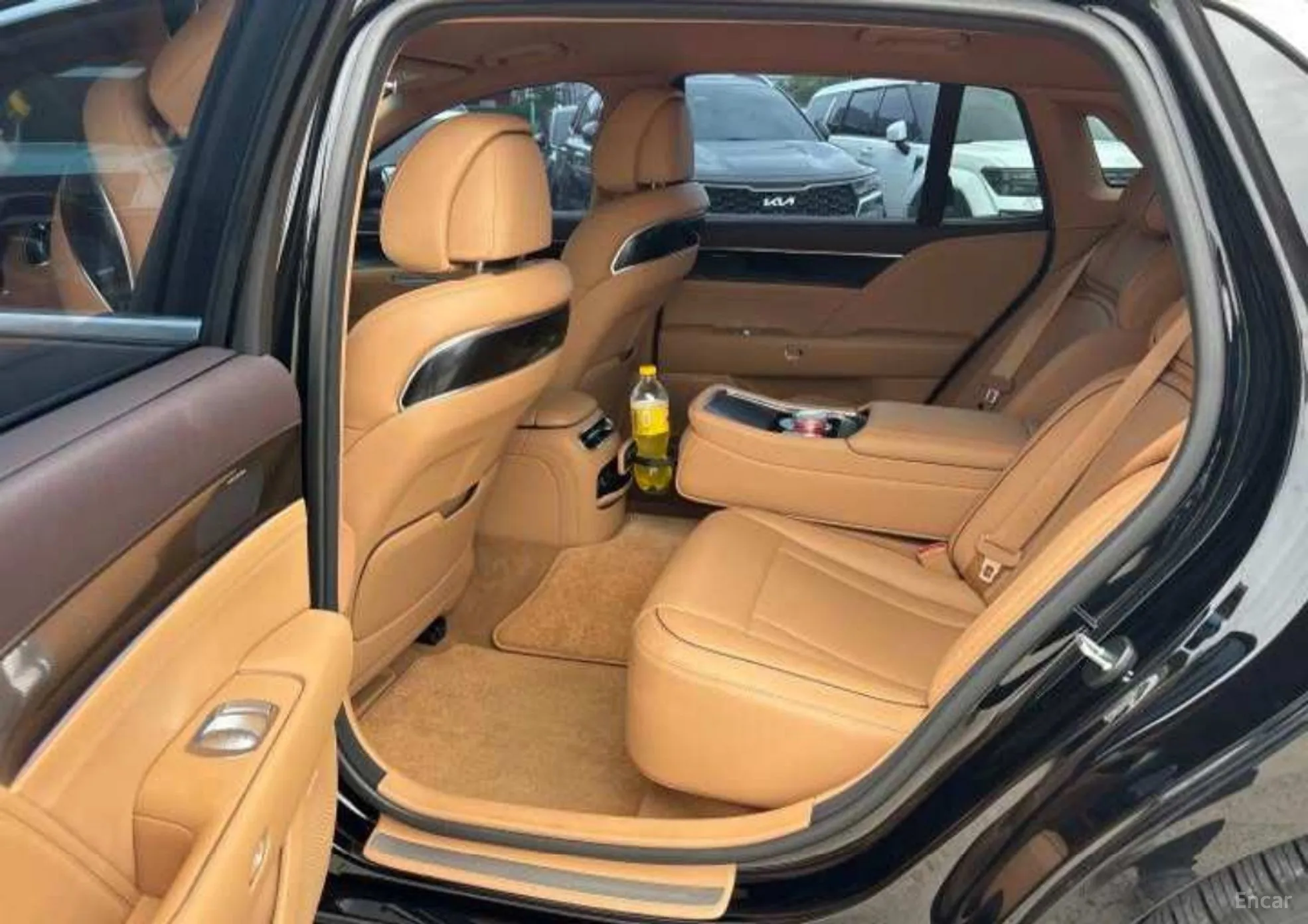 Genesis G90 (RS4) превью 10