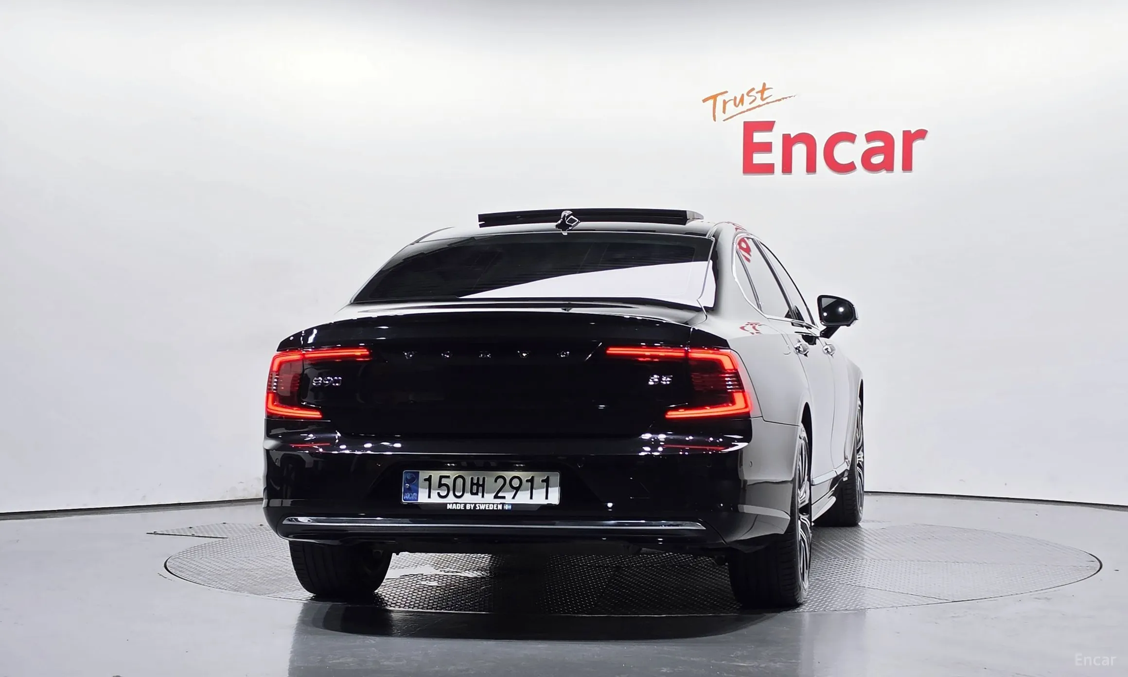 Volvo S90 превью 4