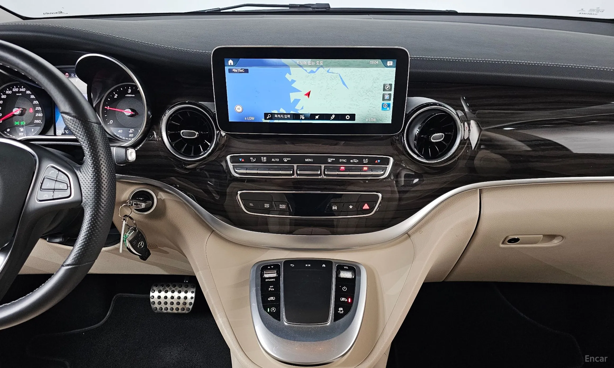 Mercedes Benz V-Class превью 13