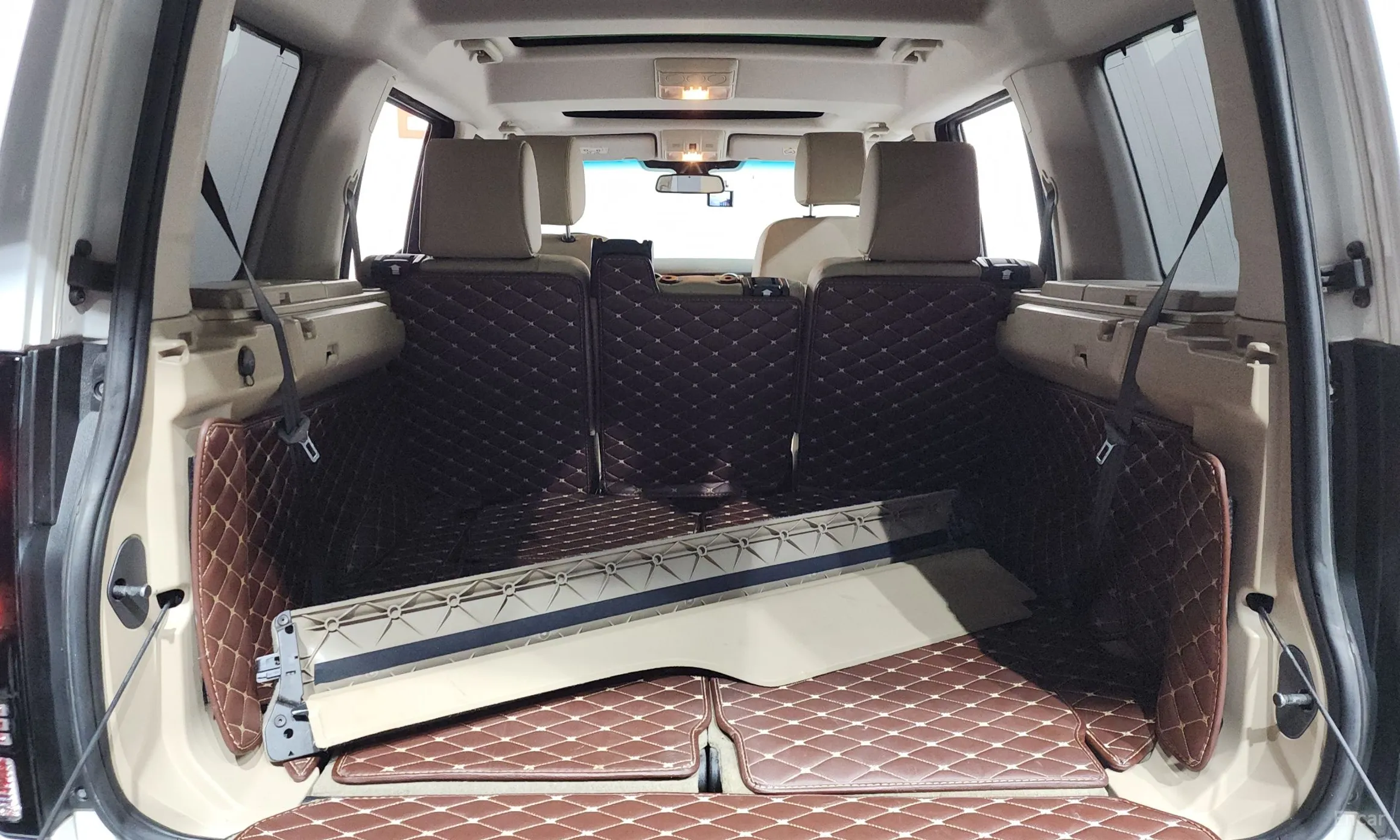 Land Rover Discovery 4 превью 20