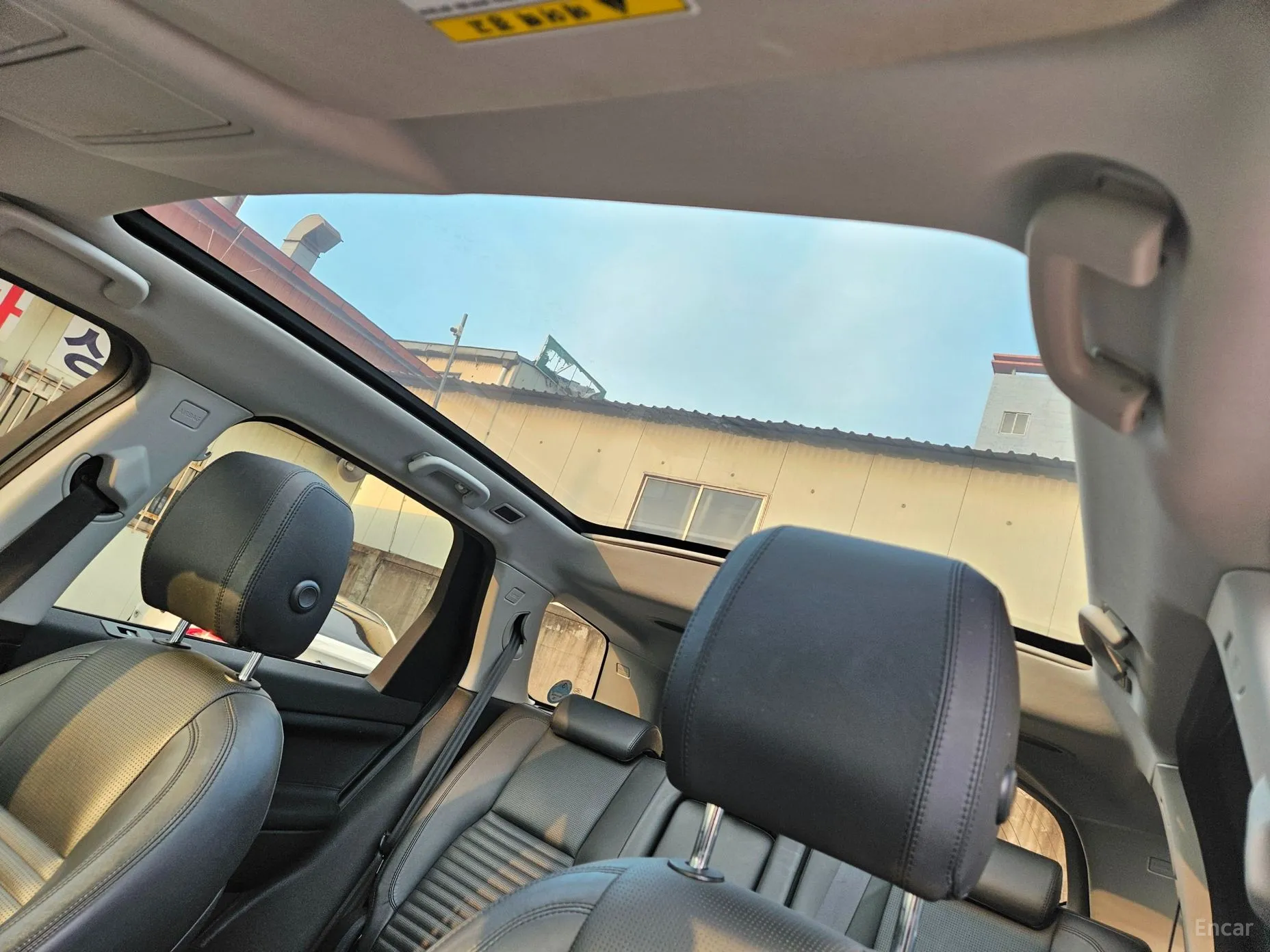 Land Rover Discovery Sports превью 17
